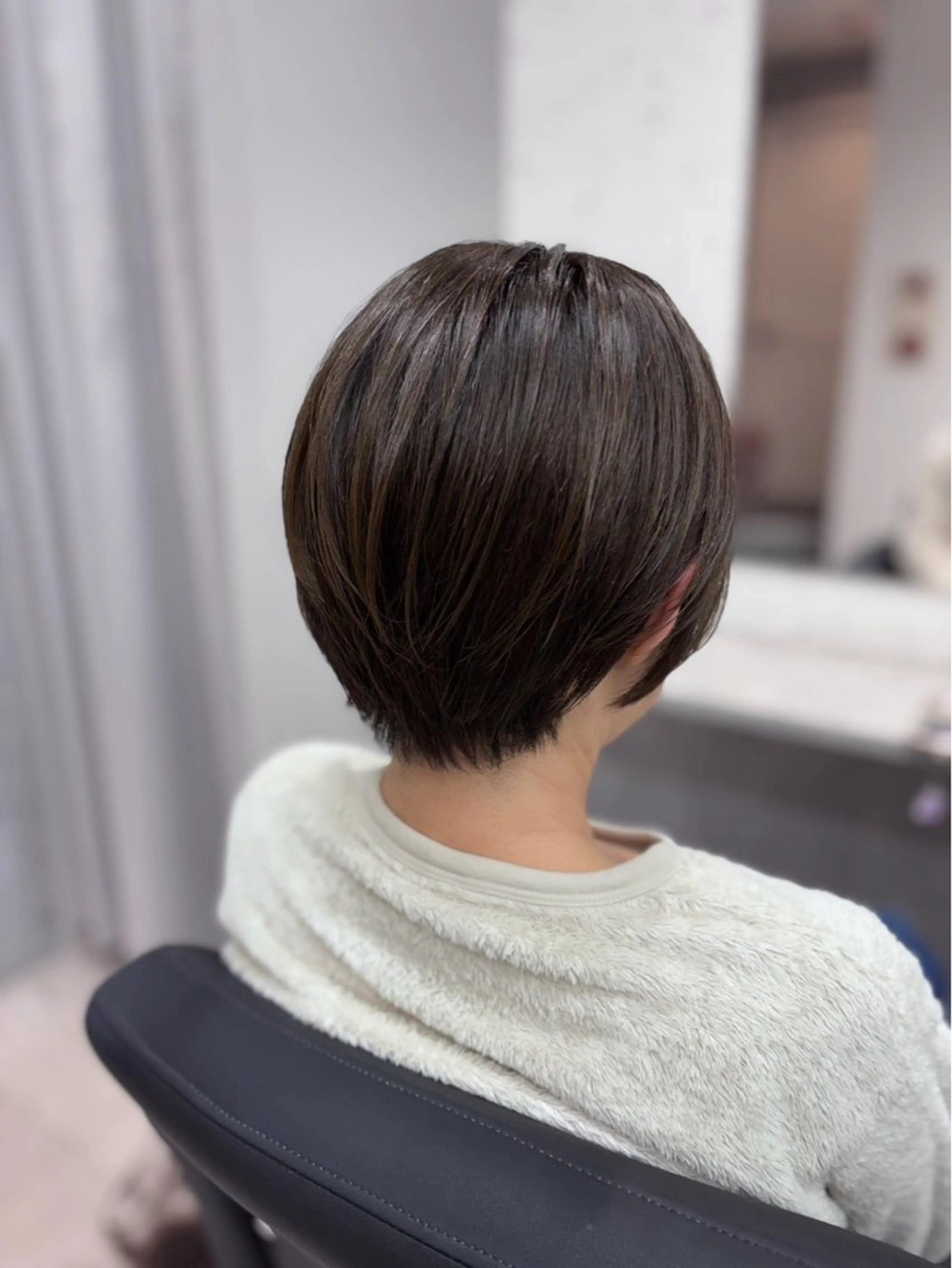 ショート カラー Cocosia 山口のヘアスタイル