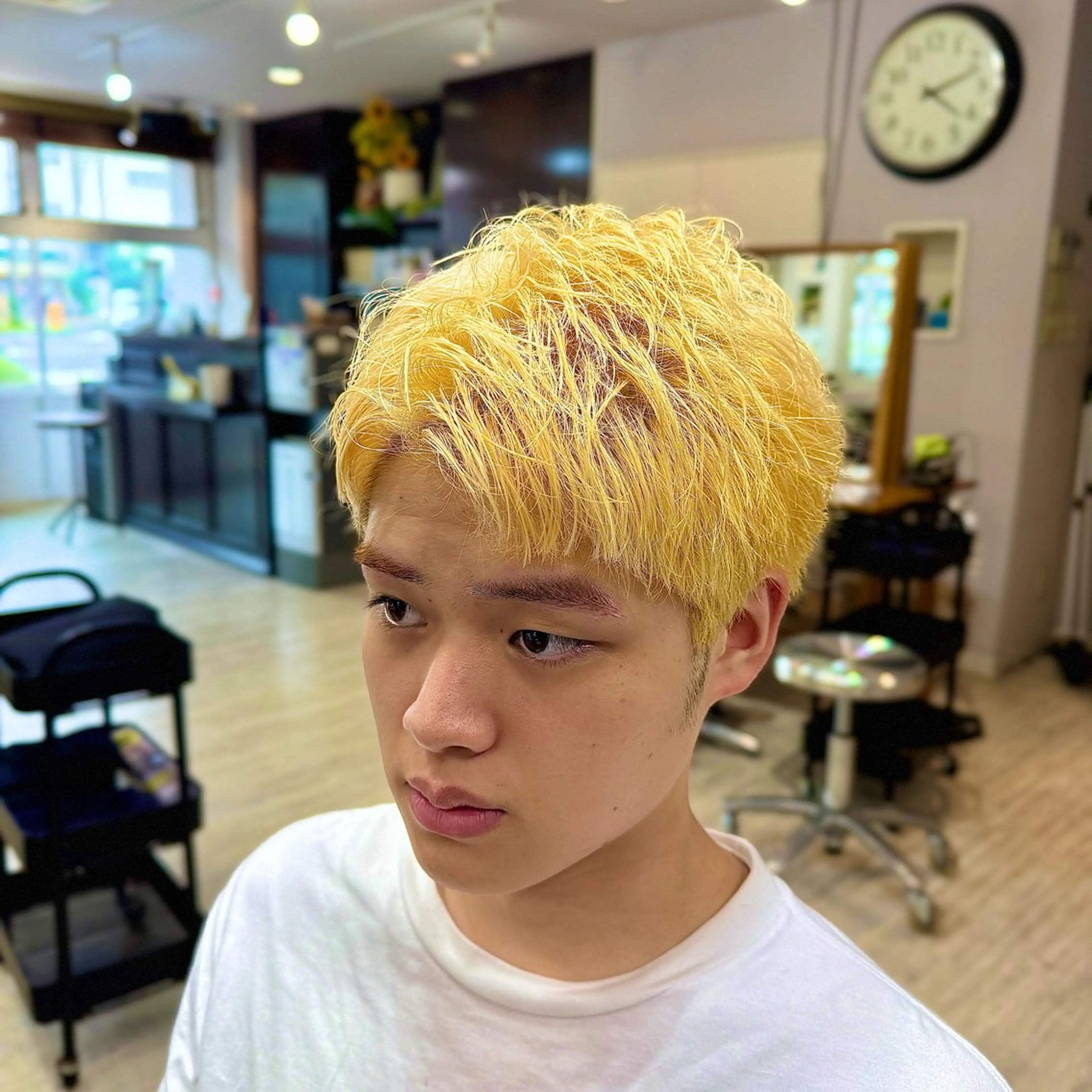 ショート カット 髪質改善カラー🫧＆ レイヤー🕊古川のヘアスタイル