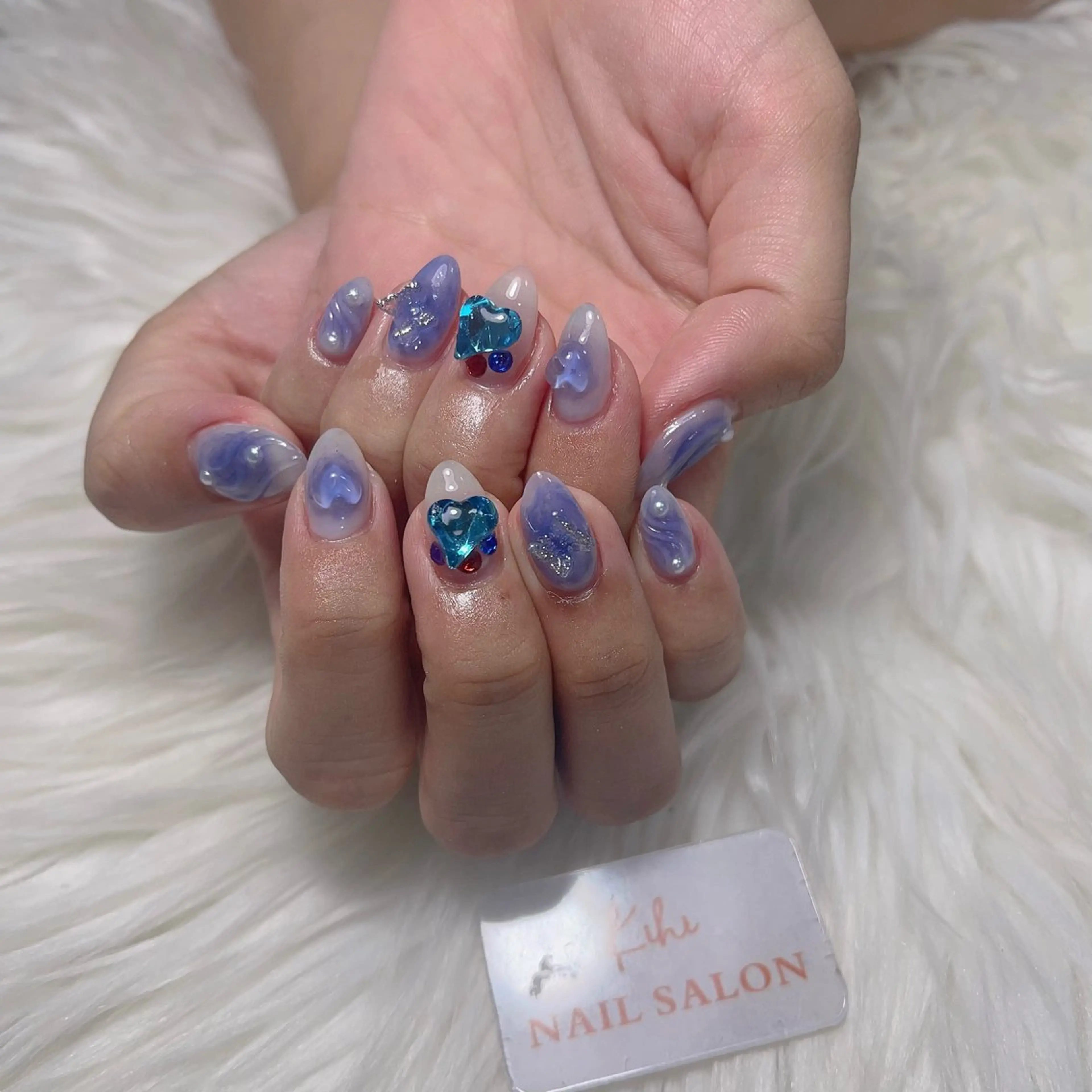 ネイル アートネイル フレンチネイル ジェルネイル グラデーション 韓国ネイル ハンドネイル ハンドケア さくら💮💮 【オフ無料】のネイルデザイン