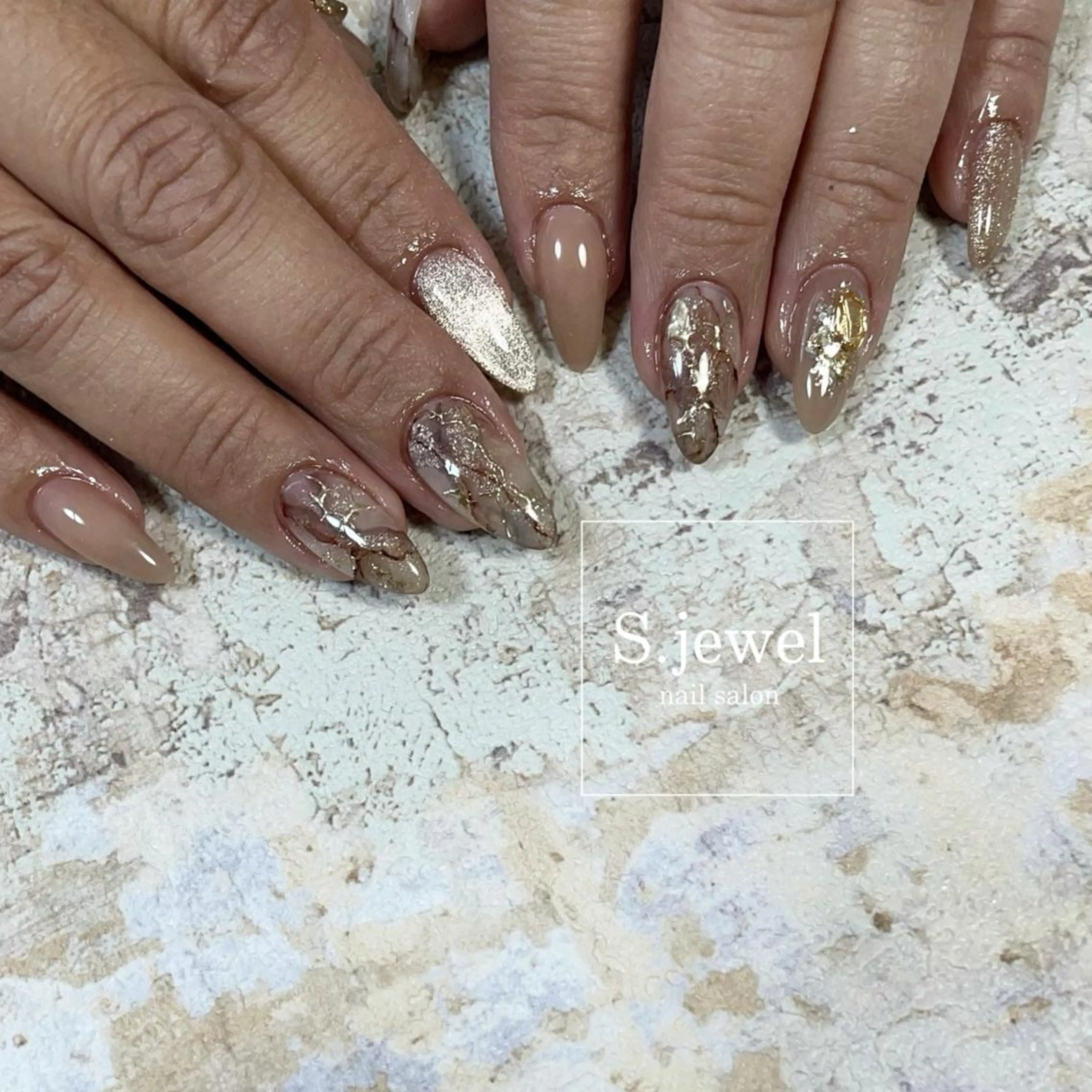 ネイル S. JEWELのネイルデザイン