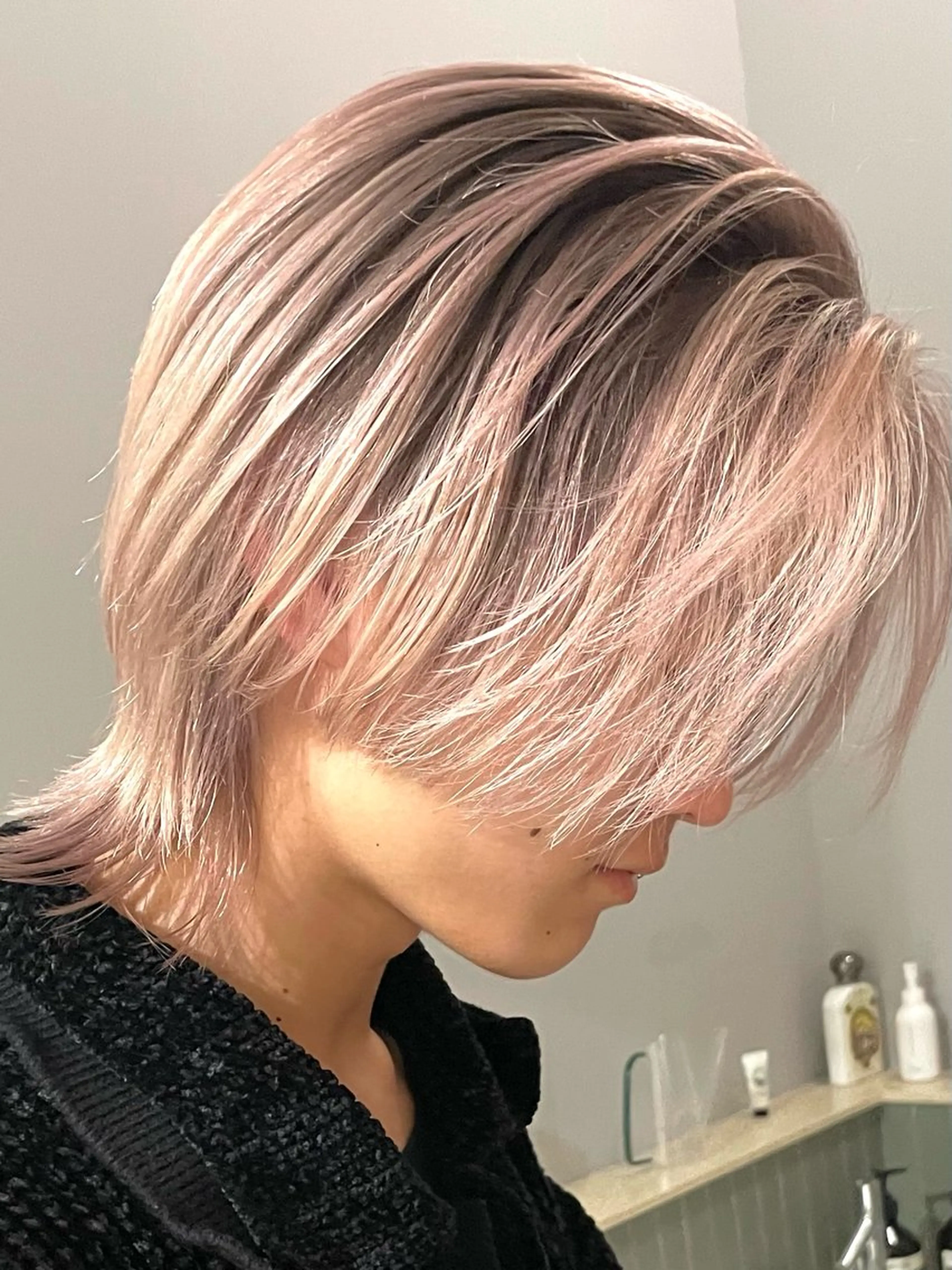 カラー メンズ センターパート 中川 稜のヘアスタイル