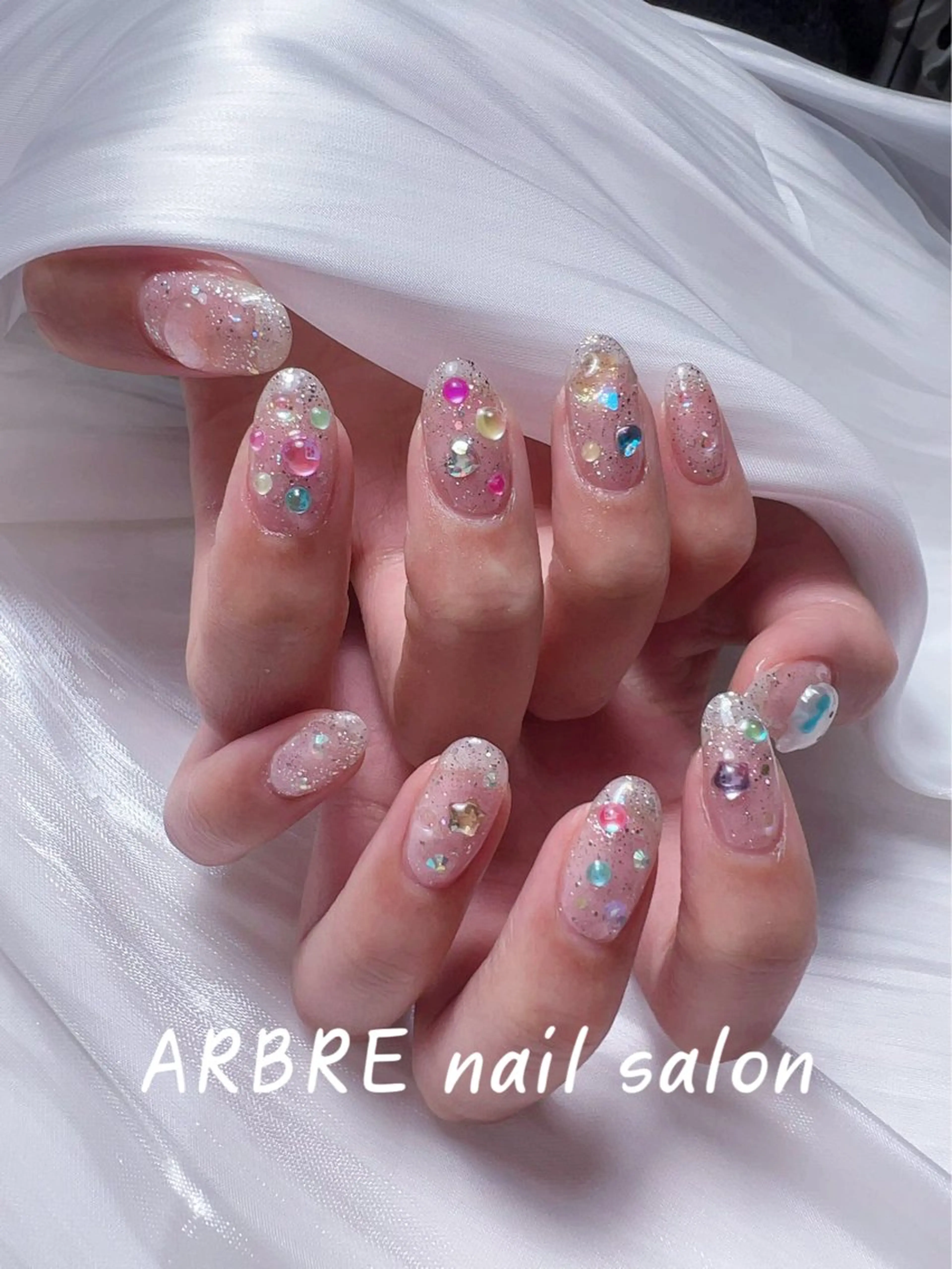 ネイル ハンドネイル ハンドケア 小林 凛のネイルデザイン