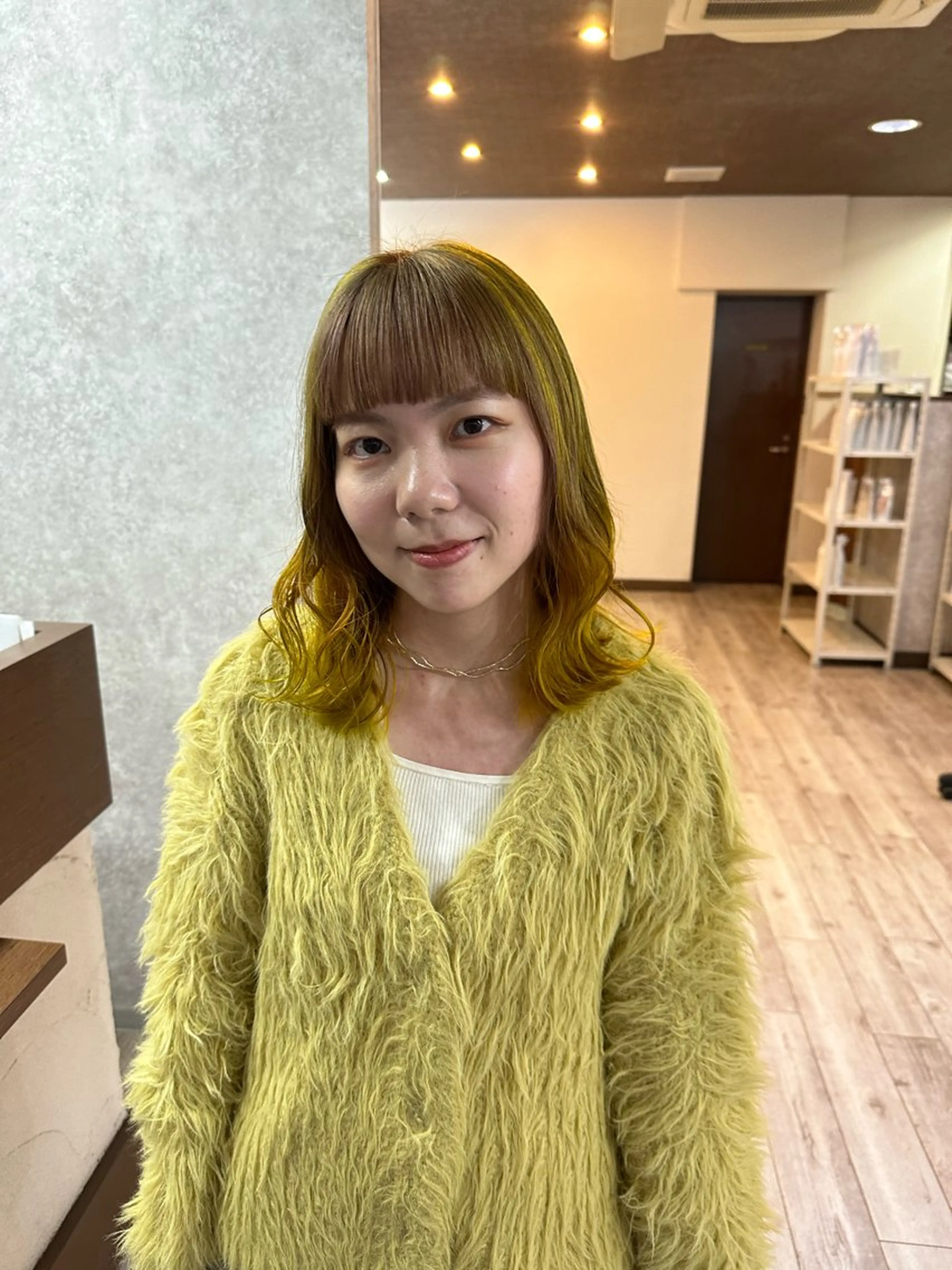 ミディアム カラー ハイライトカラー ハイライト カット ヘアカラー トリートメント レイヤー/高橋 みく /池下/千種のヘアスタイル