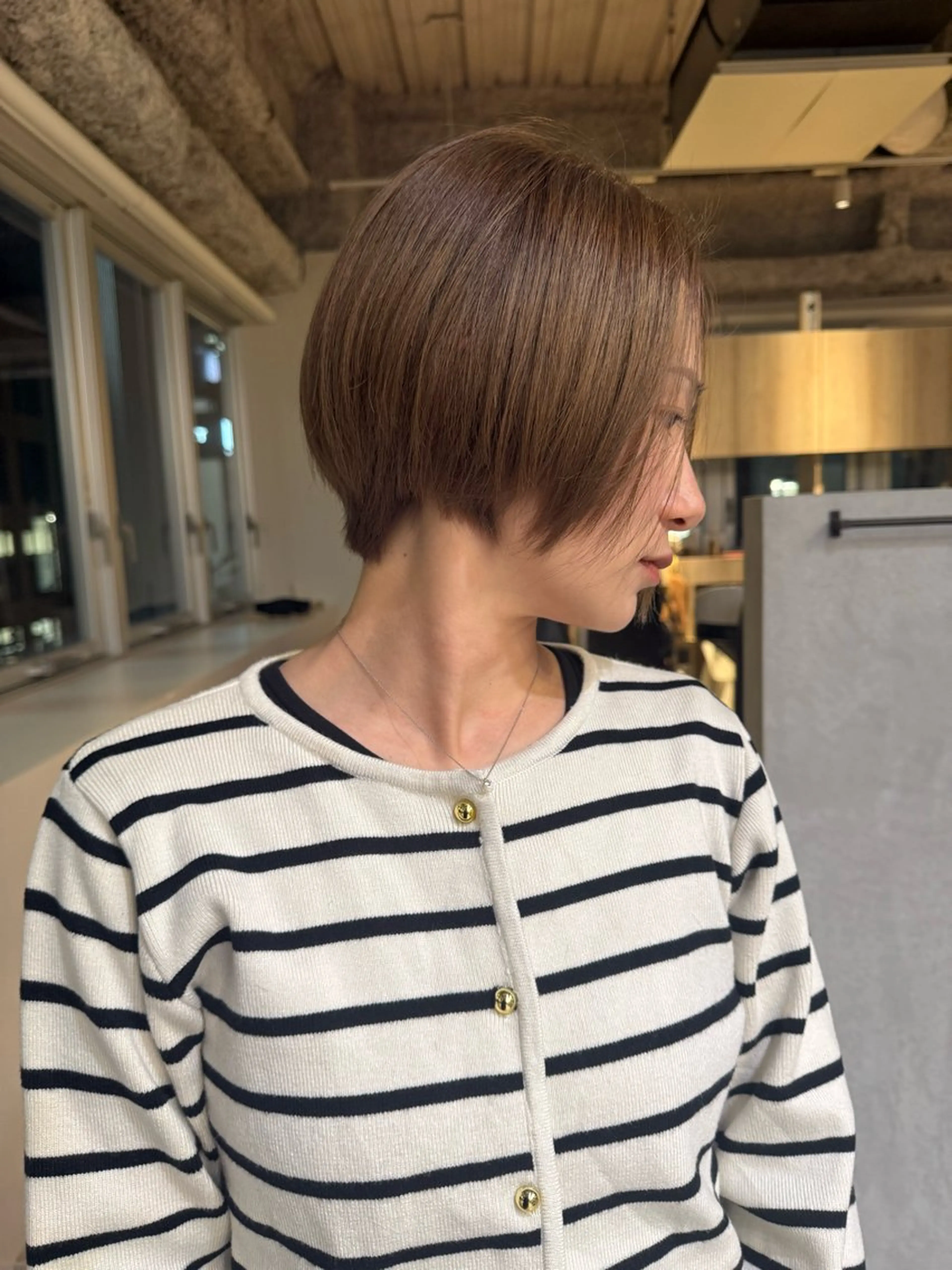 ショート ヘアカラー SARA 【大阪梅田】のヘアスタイル