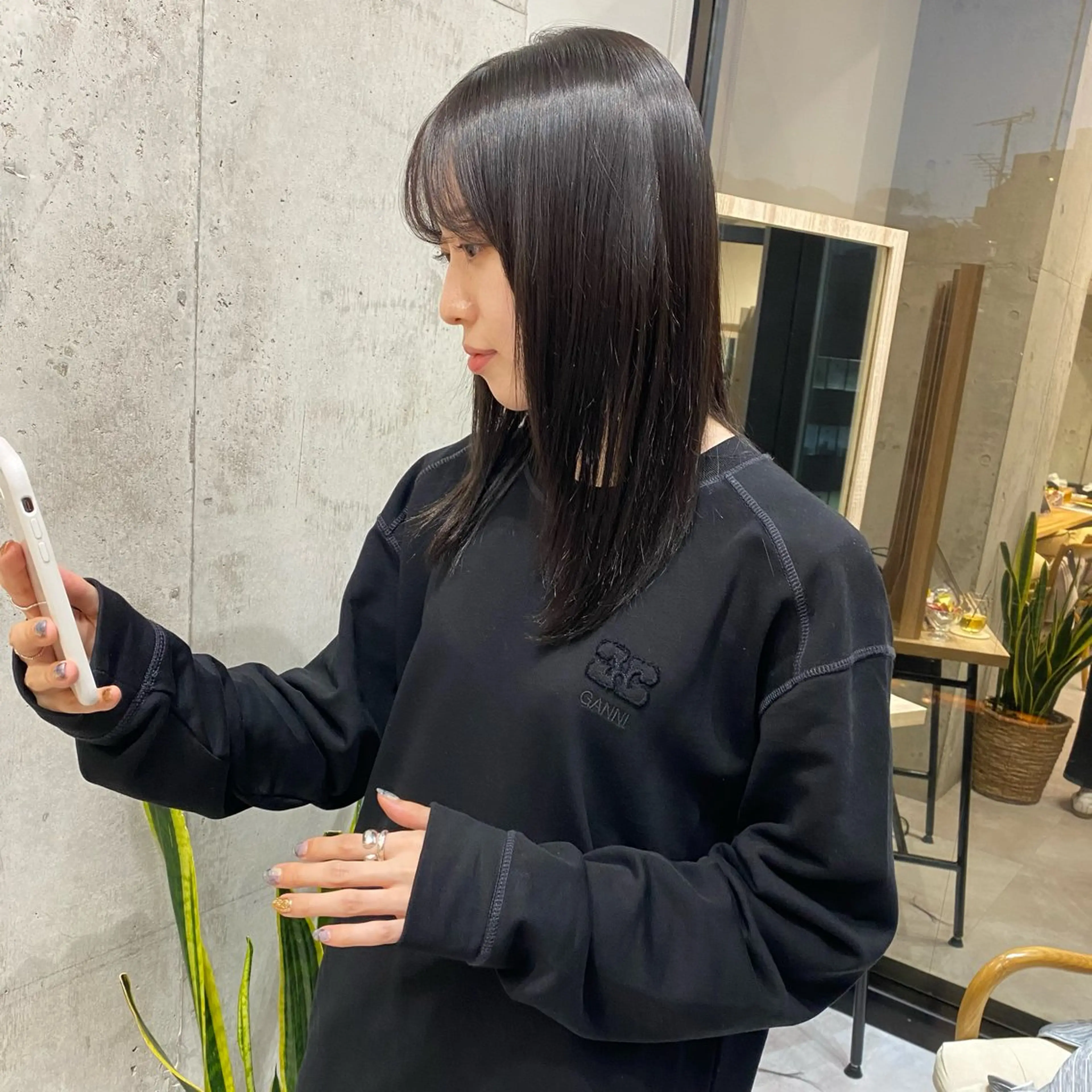 ミディアム ミディアムパーマ ハイライト 髪質改善 レイヤーカット ショート職人 美容師【KENTA】のヘアスタイル