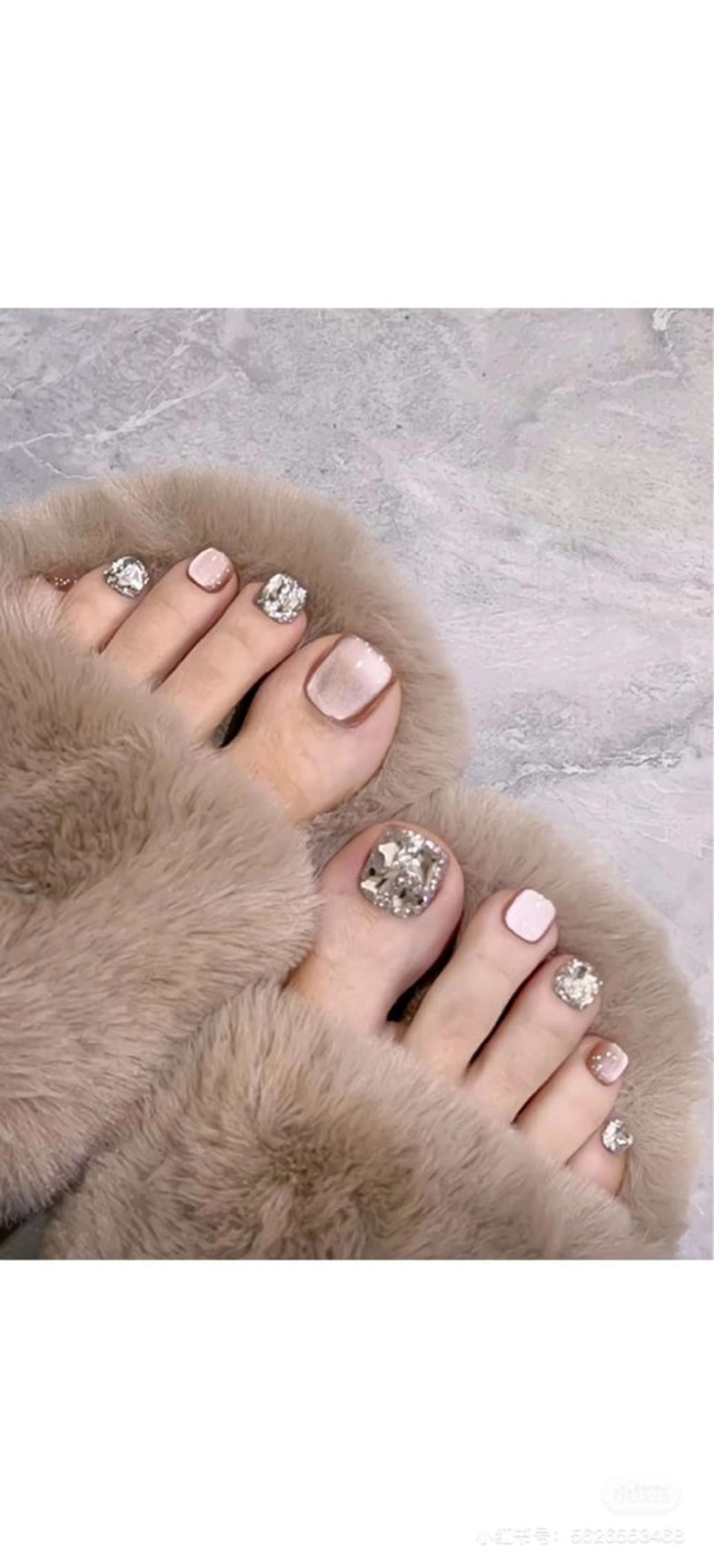 ネイル Theone栄店 赤松のネイルデザイン