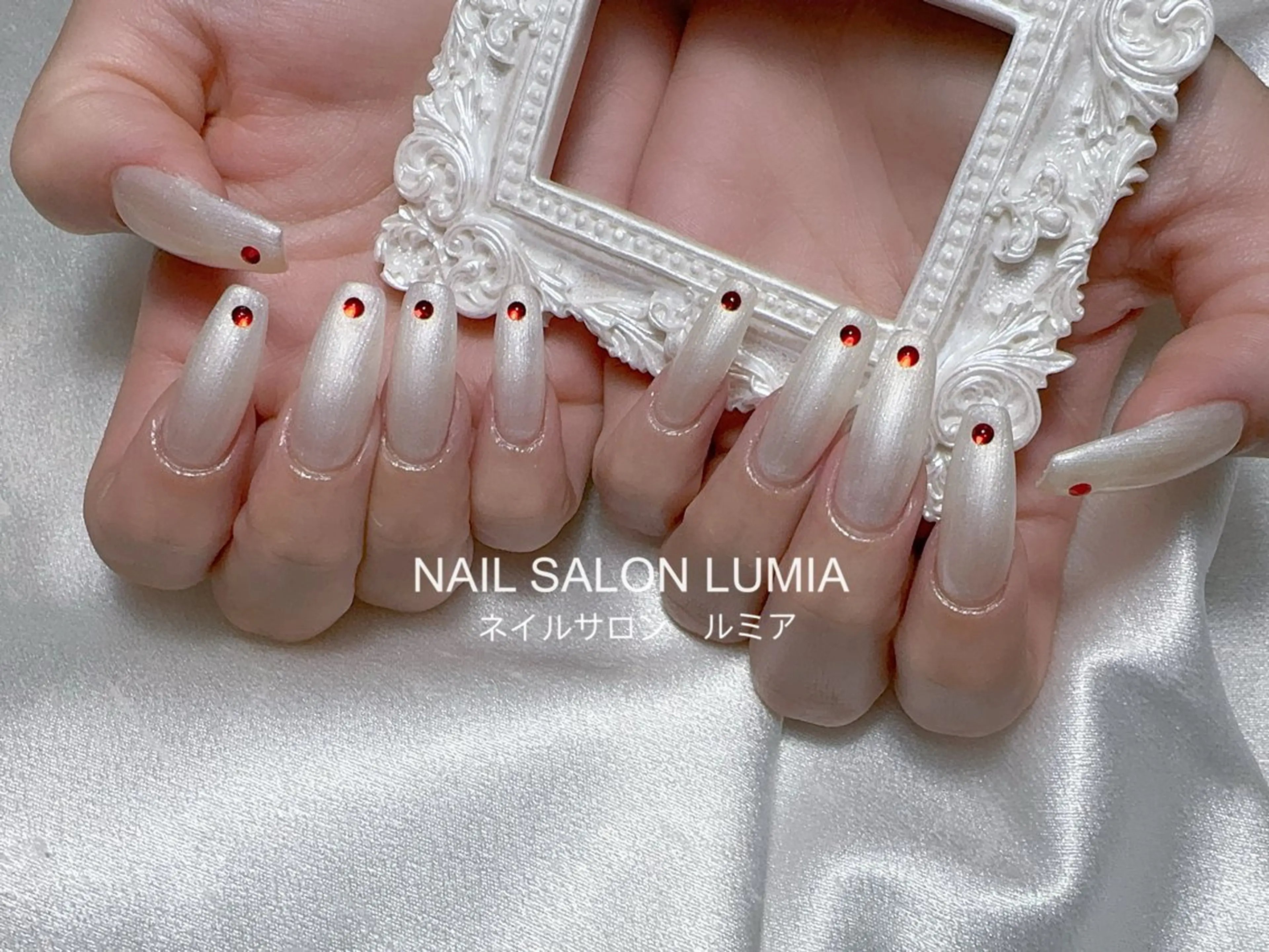 ネイル ハンドネイル ネイルサロン ルミア Lumia 店長のネイルデザイン