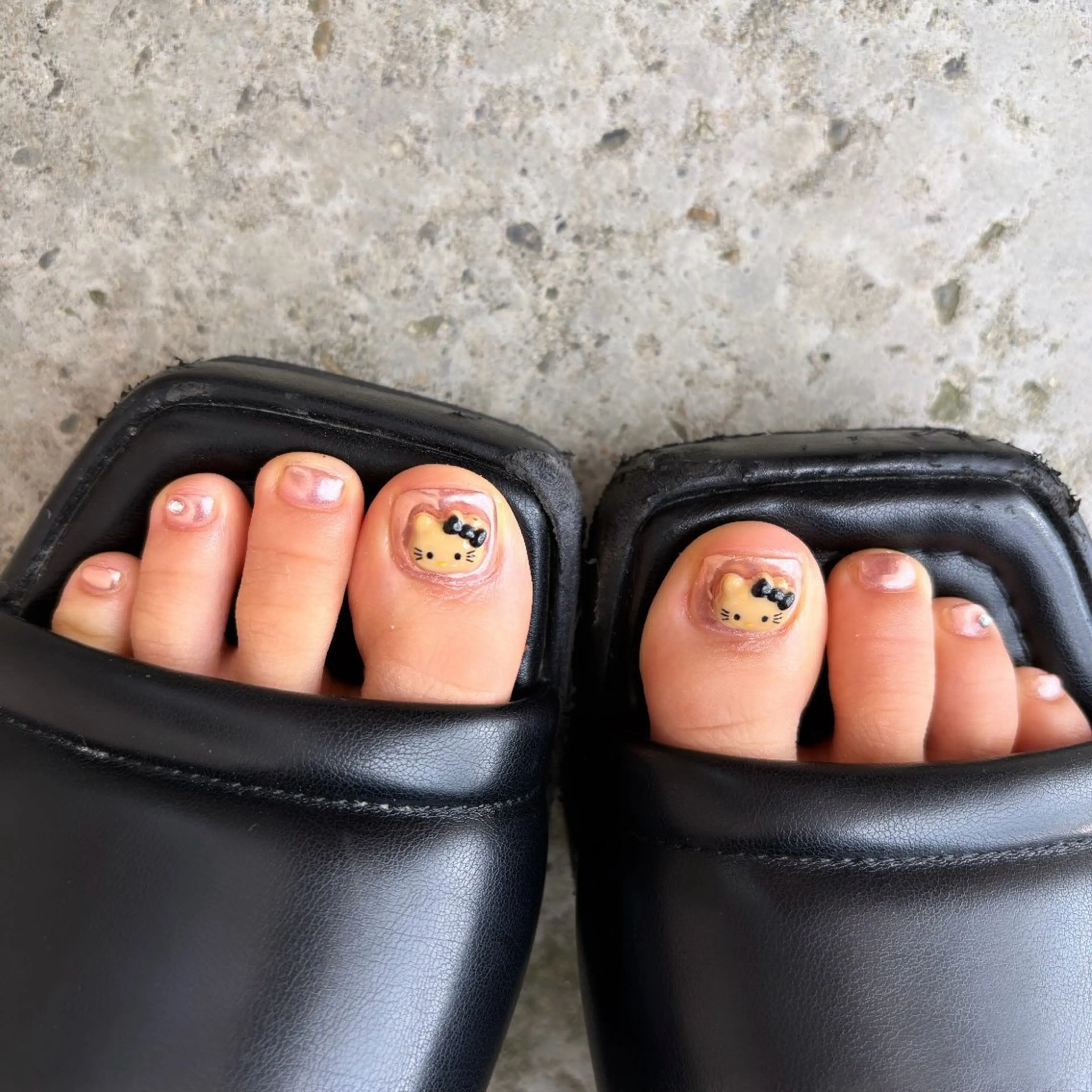 ネイル ハンドネイル フットネイル 直方市ネイルサロン minuitのネイルデザイン