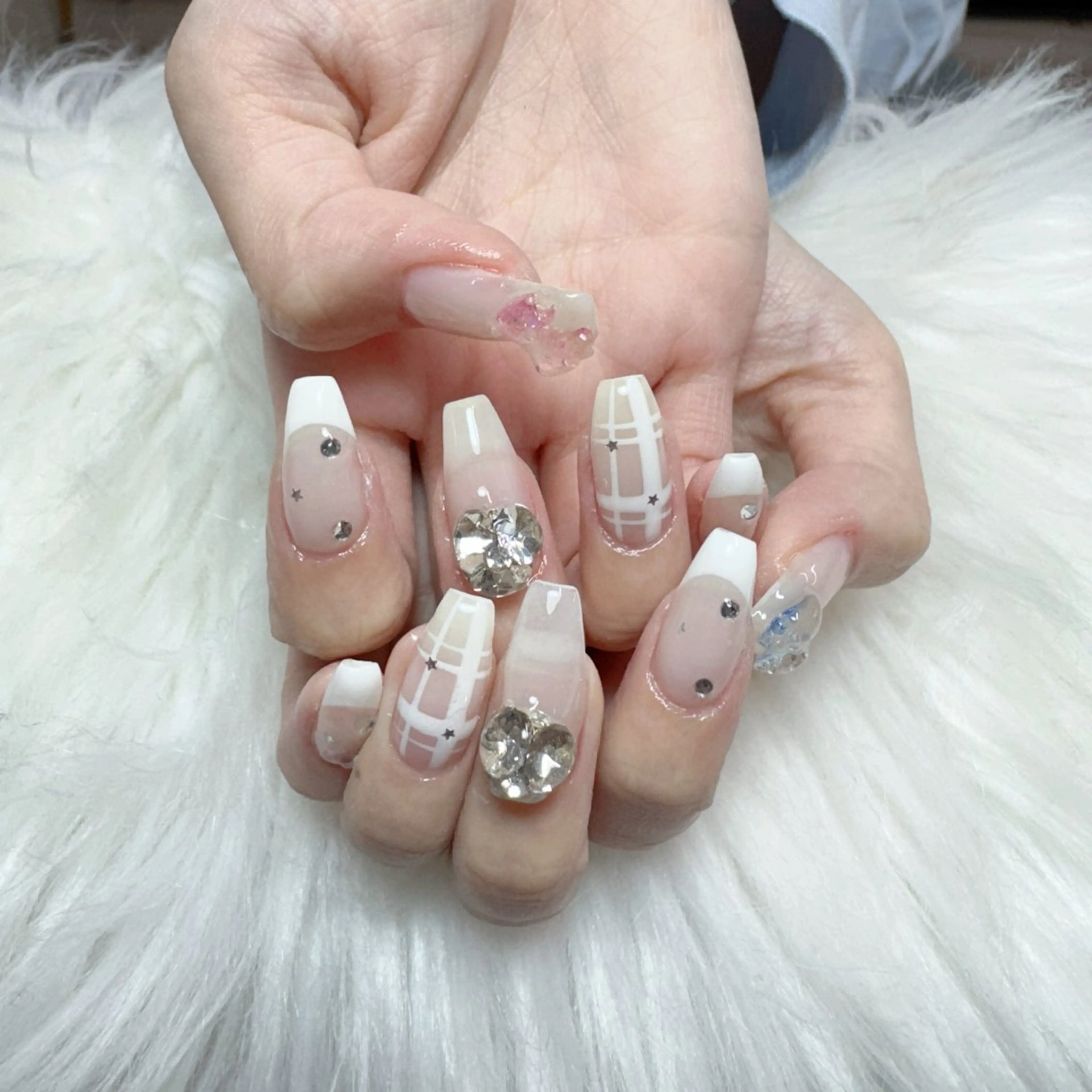 ネイル ハンドネイル 🧸yuki🍯 パラジェル取扱店🐝のネイルデザイン