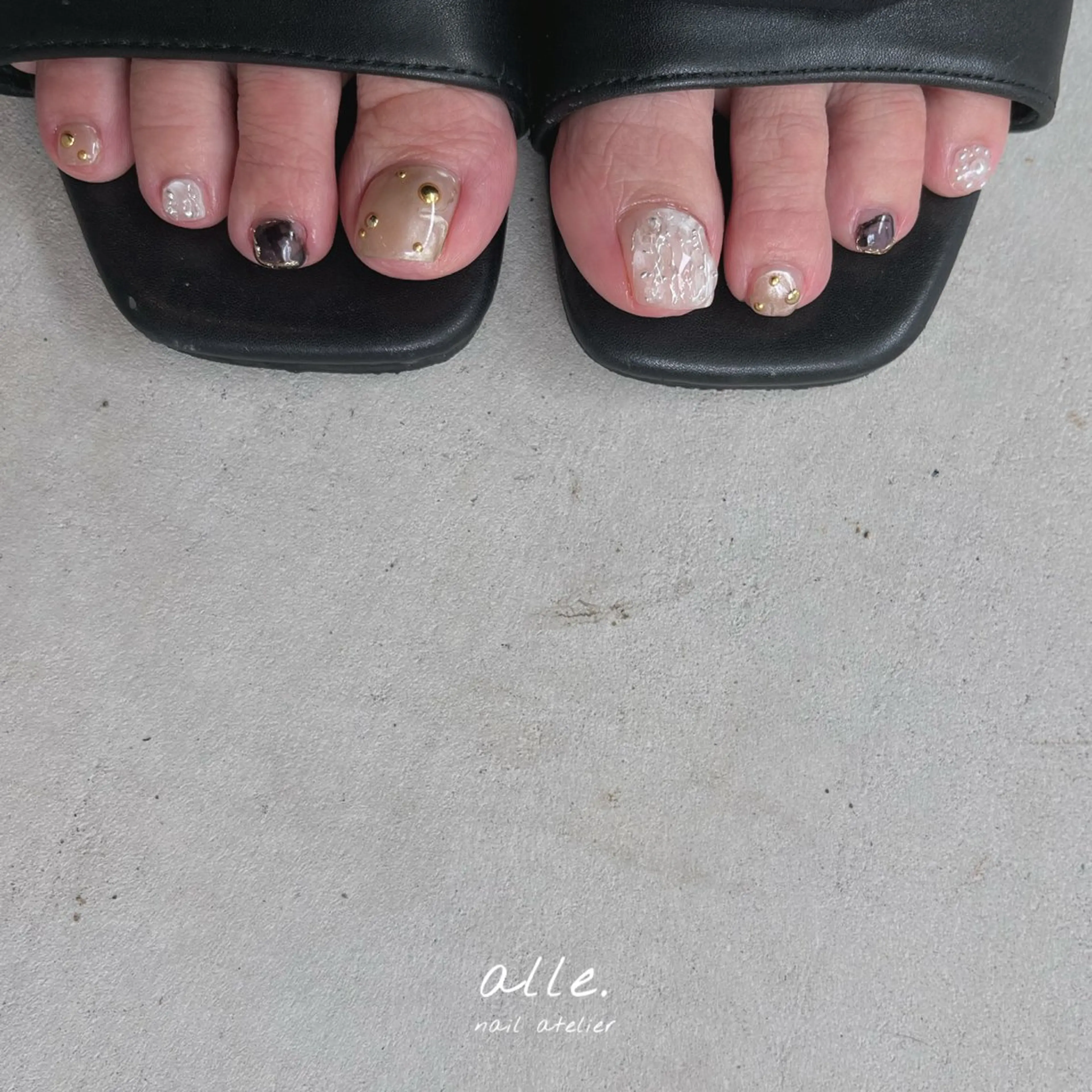 ネイル フットネイル atelier alle.のネイルデザイン