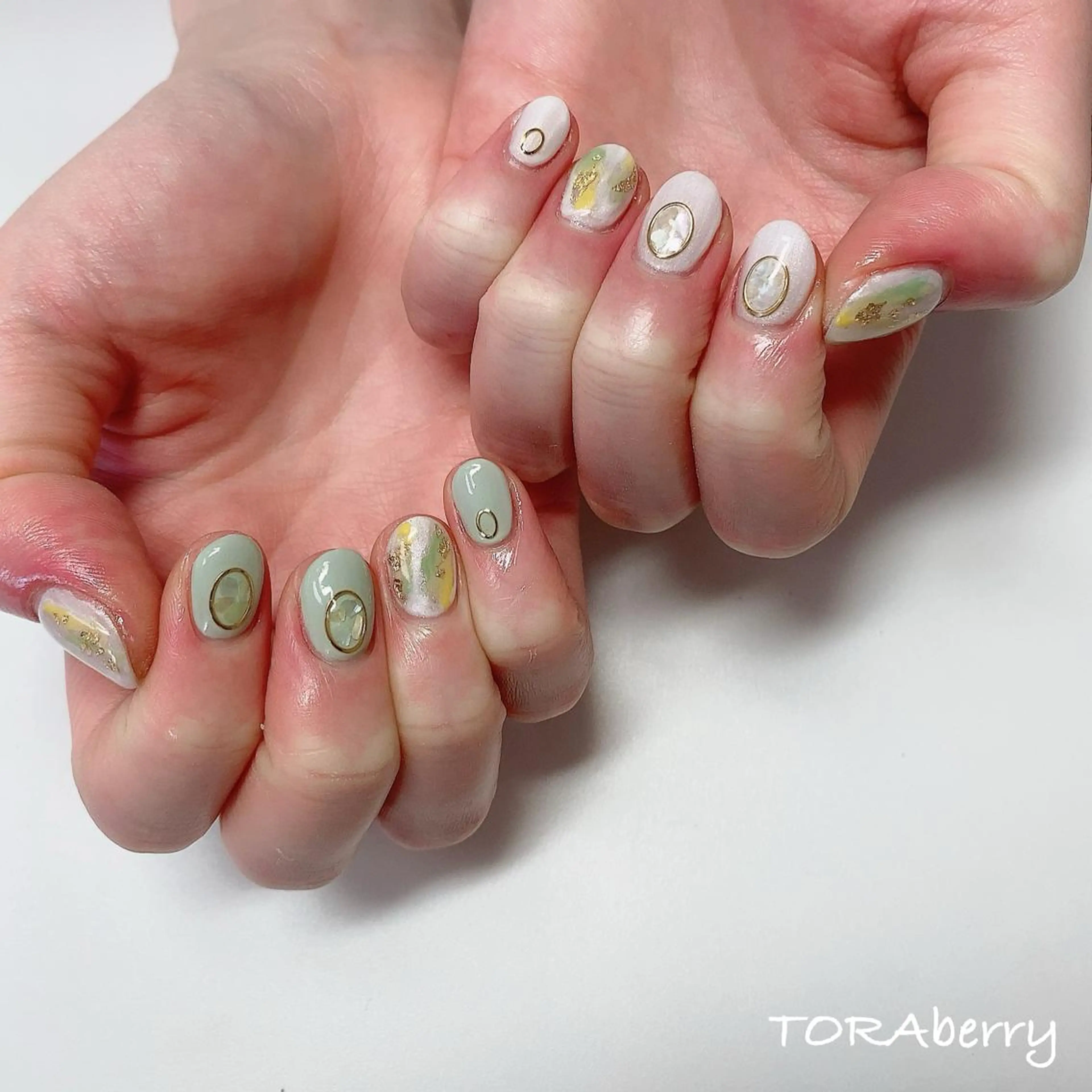 ネイル ネイリスト なつみのネイルデザイン