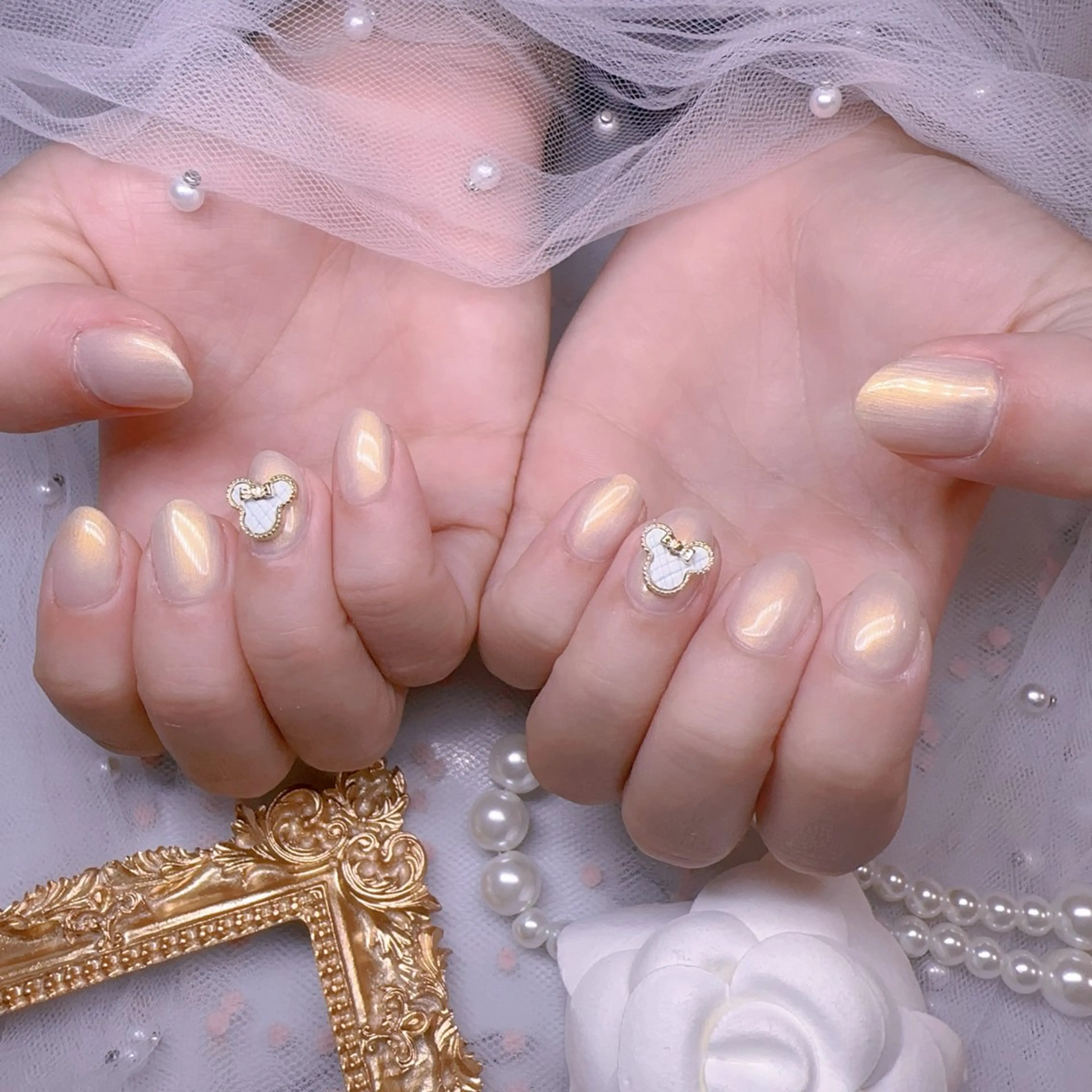 ネイル オーロラネイル フットネイル 韓国ネイル ラメ(グリッター) ラメグラデーション ハンドネイル Belle nail salon 新小岩のネイルデザイン