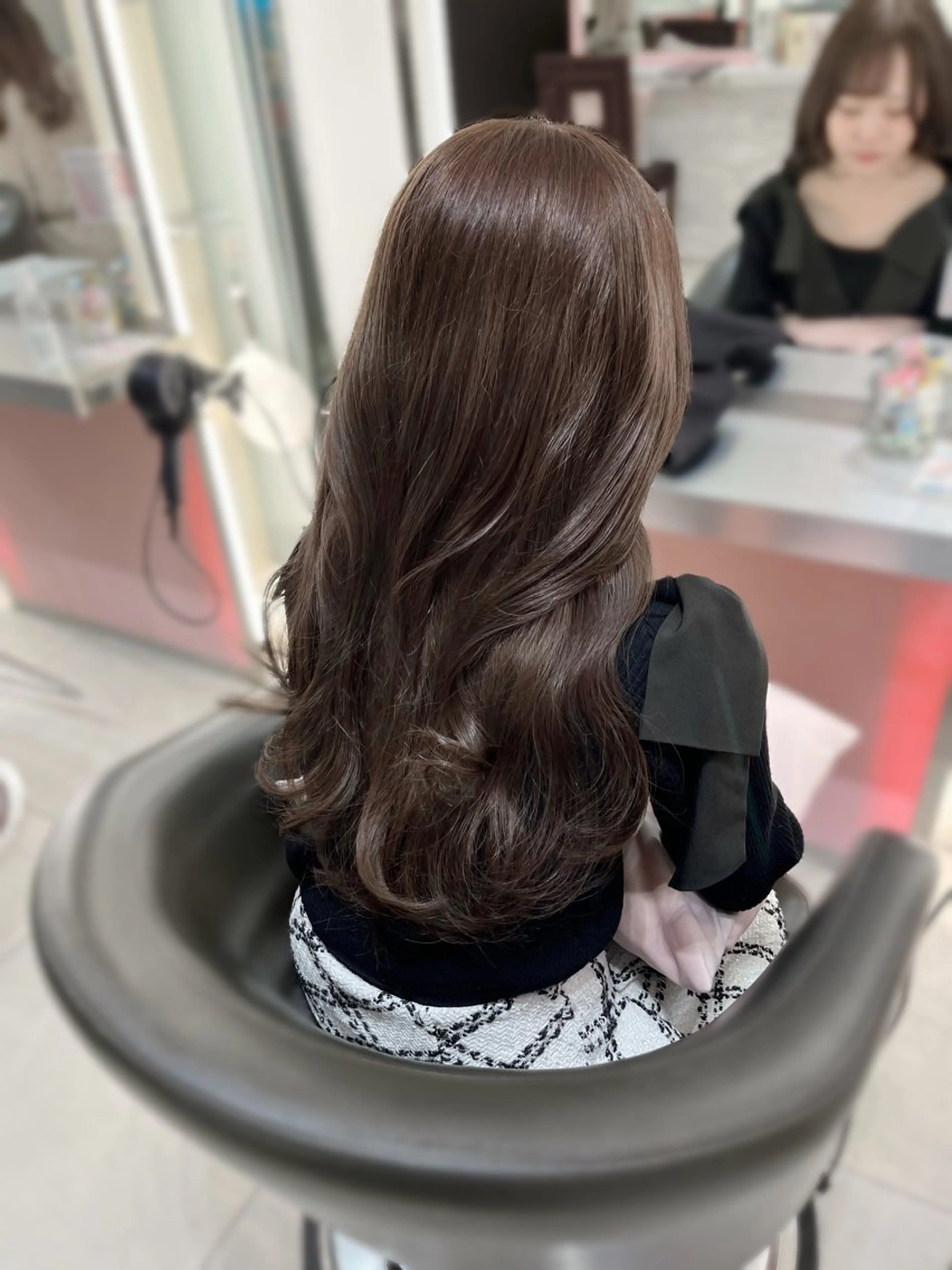 カラー ブリーチ ブラウンカラー ショコラブラウン ブリーチなしカラー 上品モテガーリー Rena🎀のヘアスタイル