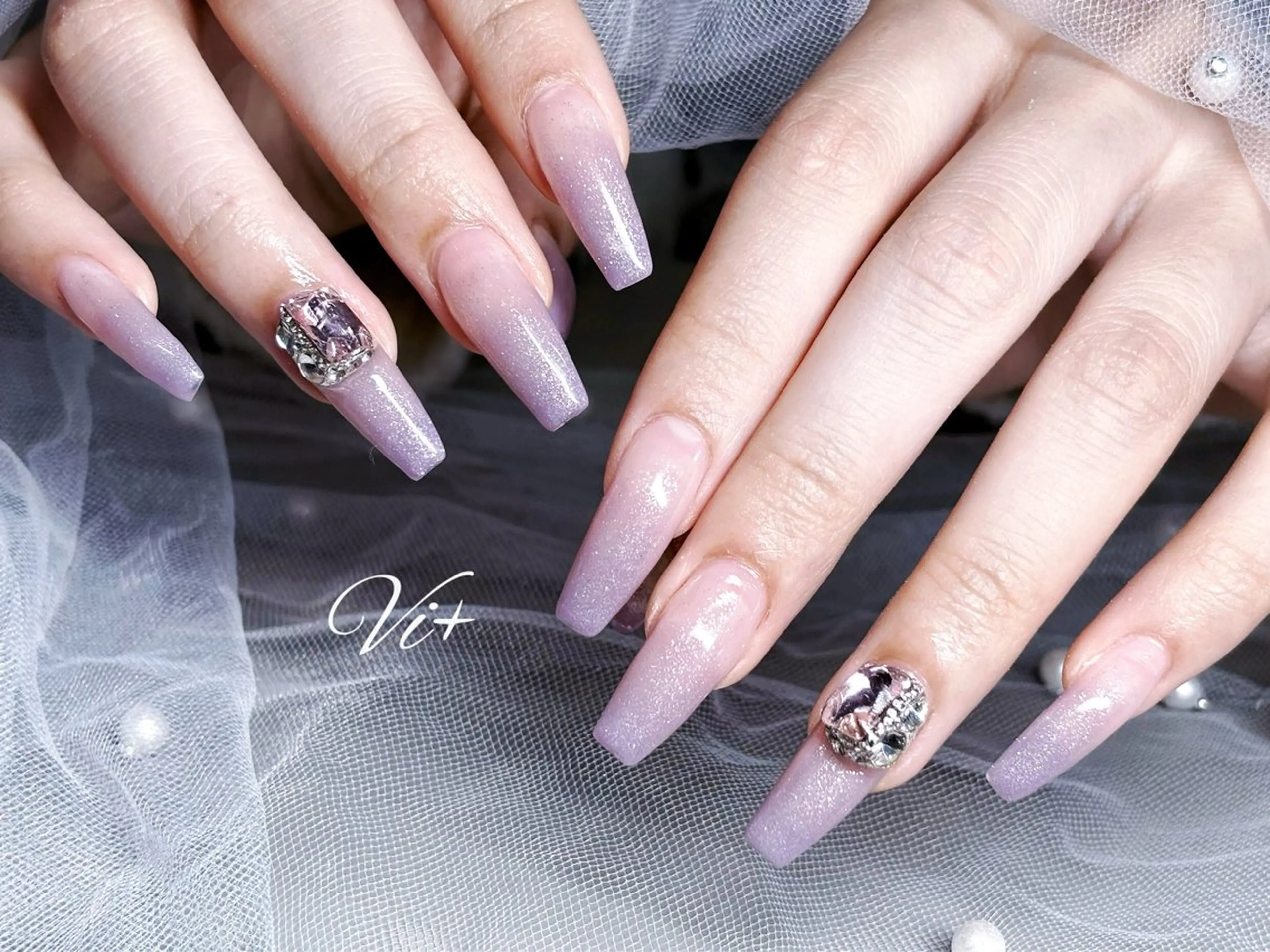 ネイル ハンドネイル Nailsalon Vi+ももか🩷のネイルデザイン