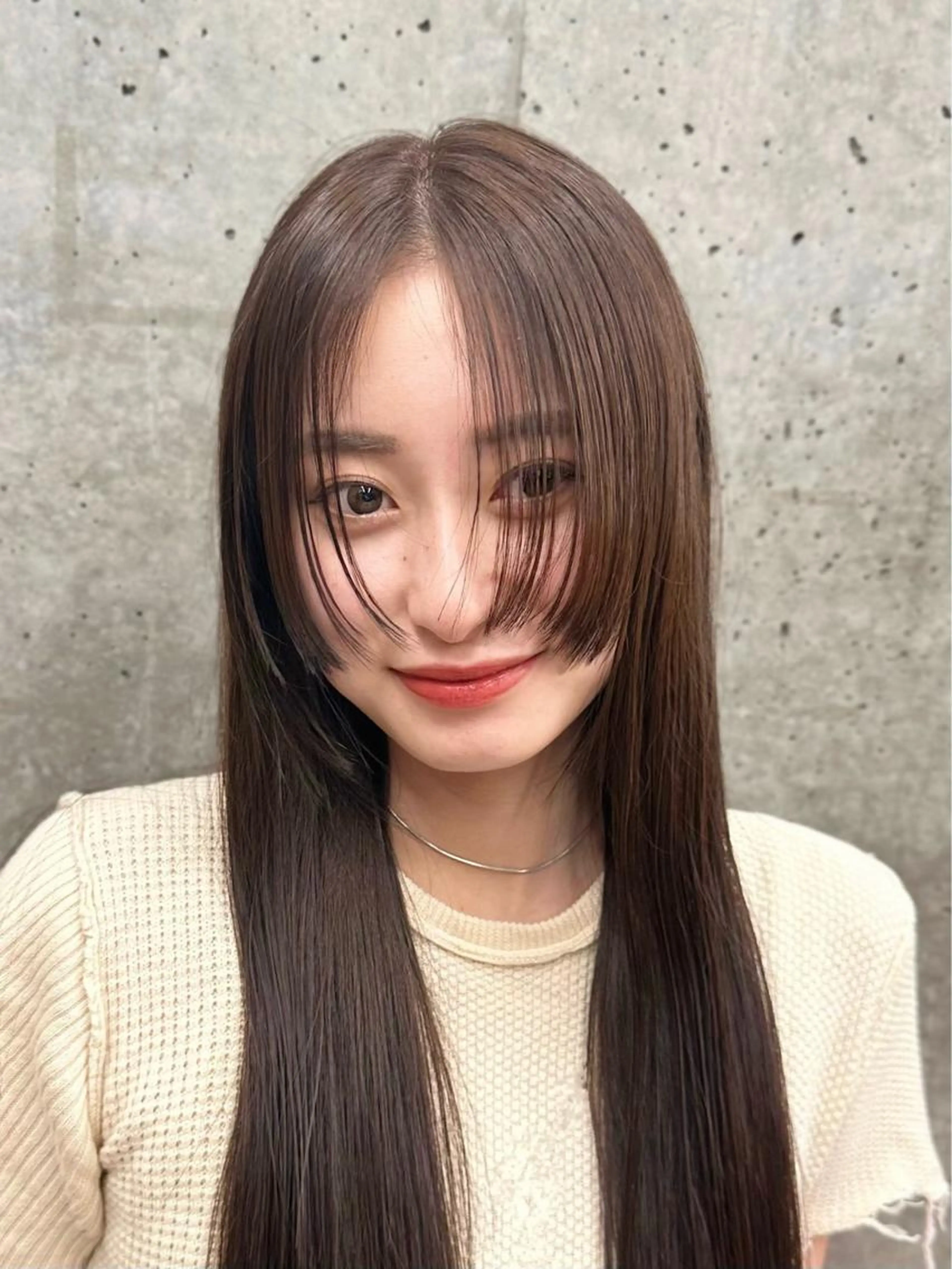 【人気メニュー！顔周り前髪のみ💁‍♀️】🌟前髪縮毛矯正🌟の写真