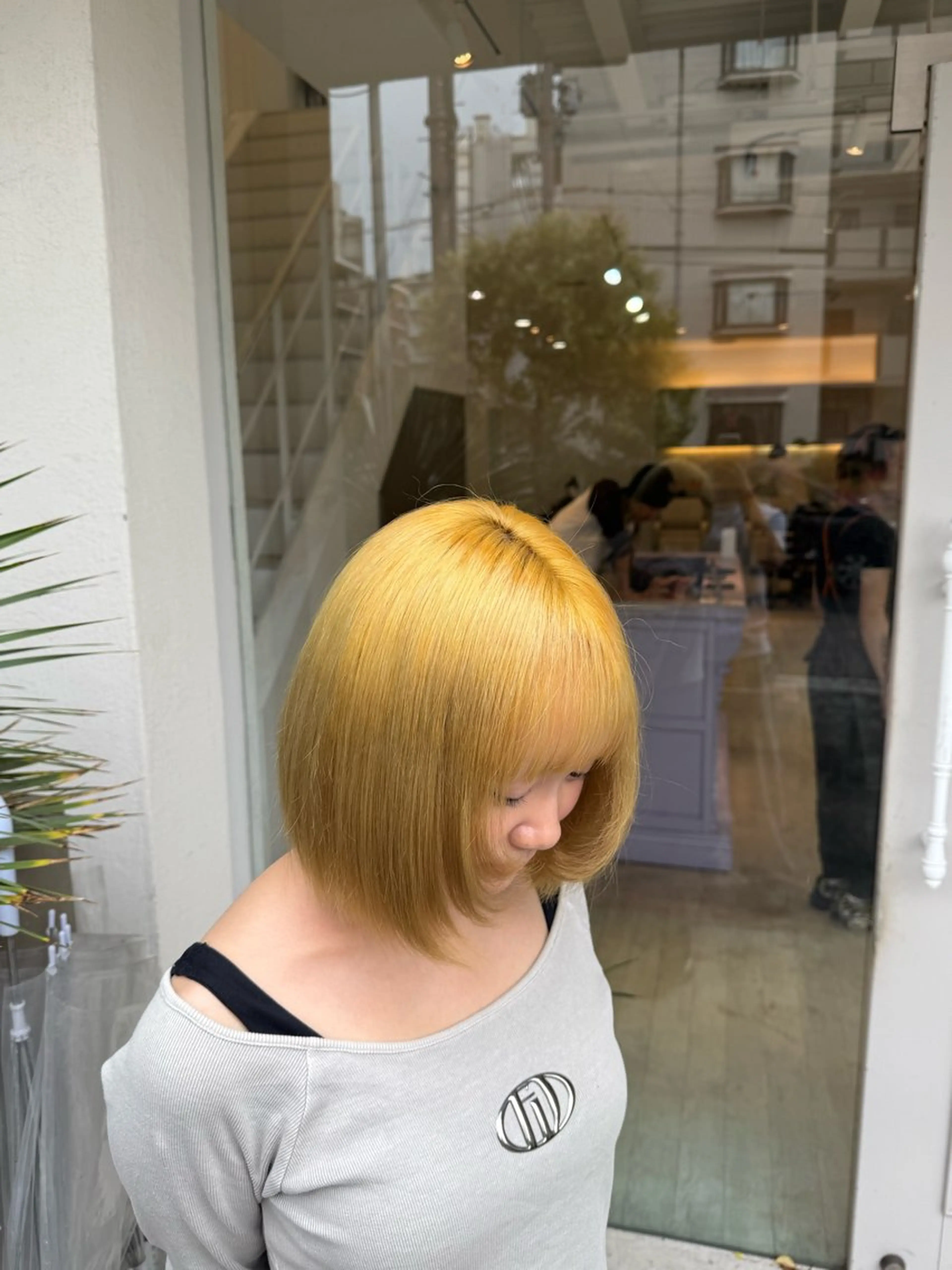 ショート イエローカラー ヘアカラー Tidehair茨木 Riruのヘアスタイル