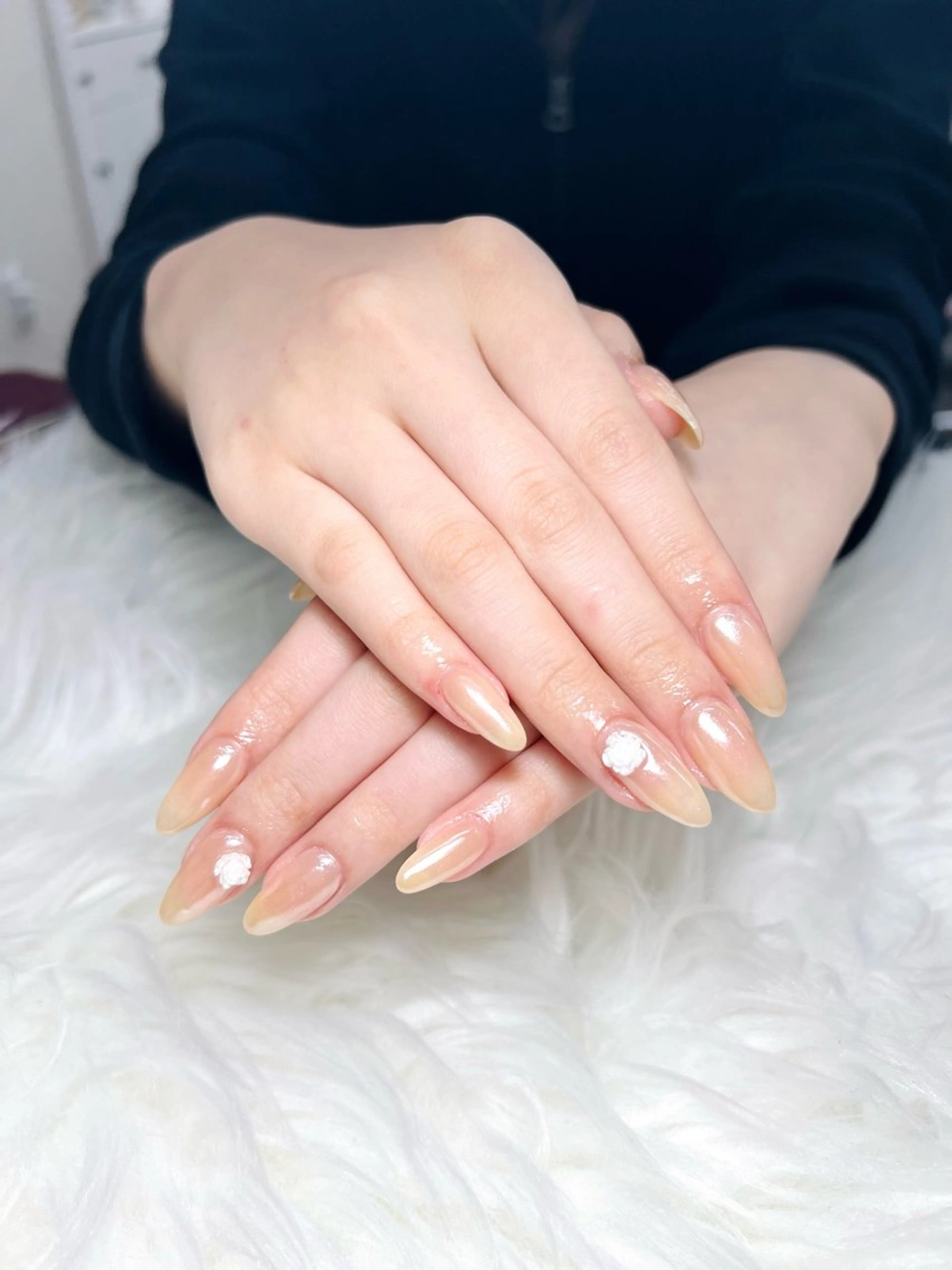 ネイル AURA NAILのネイルデザイン