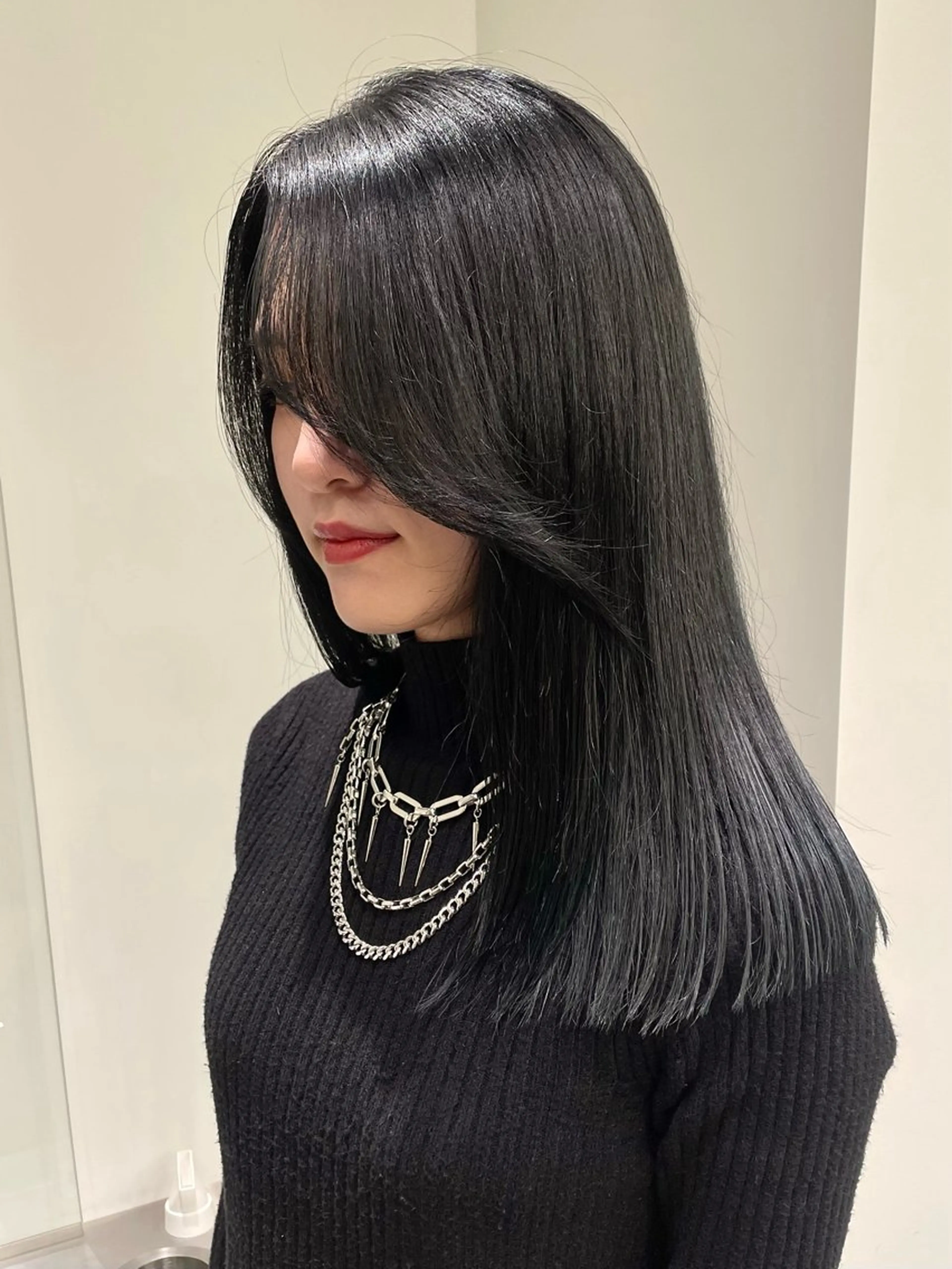 セミロング カラー stén/kana /レイヤーカットのヘアスタイル