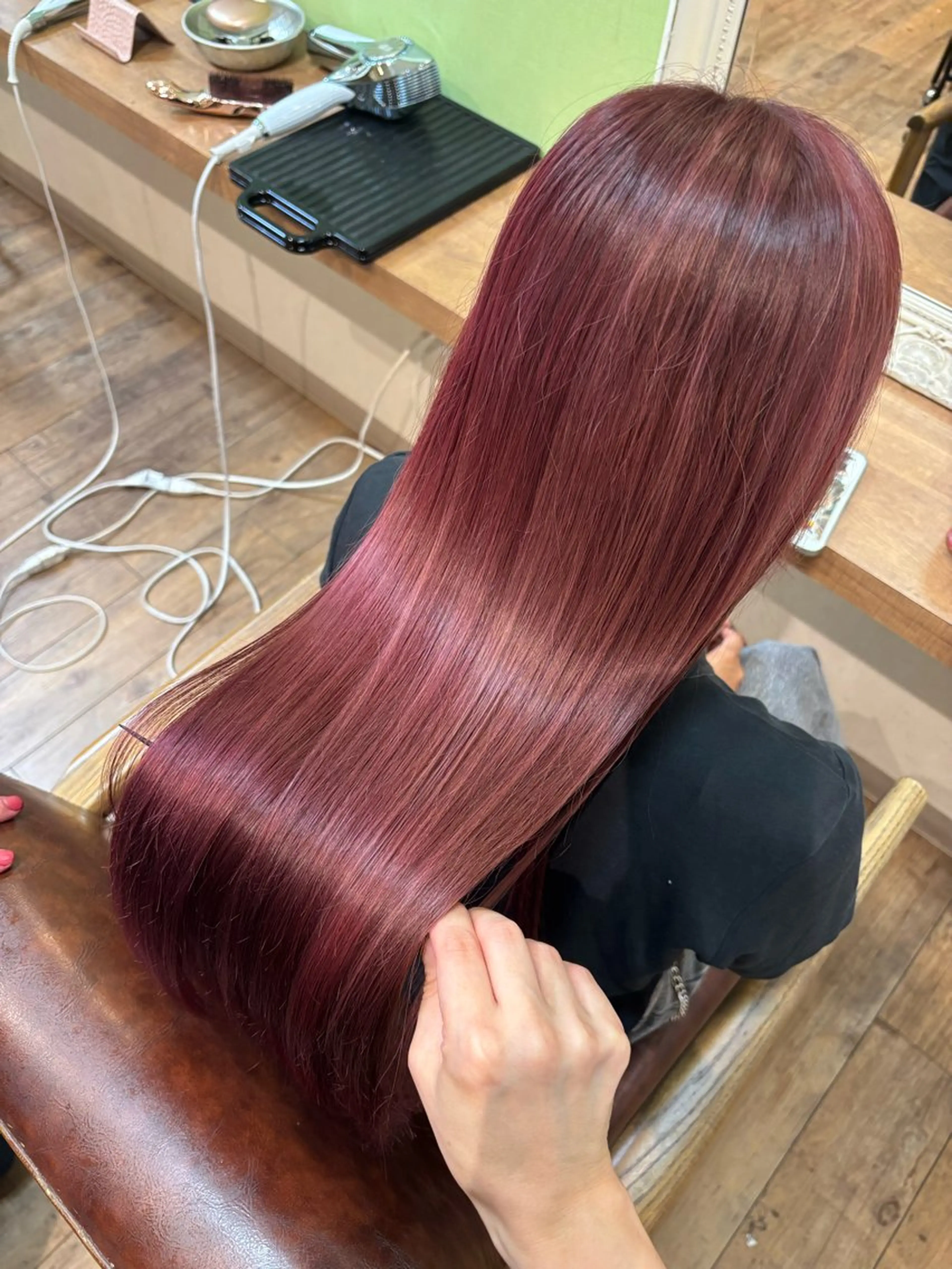 ロング カラー ヘアカラー 平 秀斗のヘアスタイル