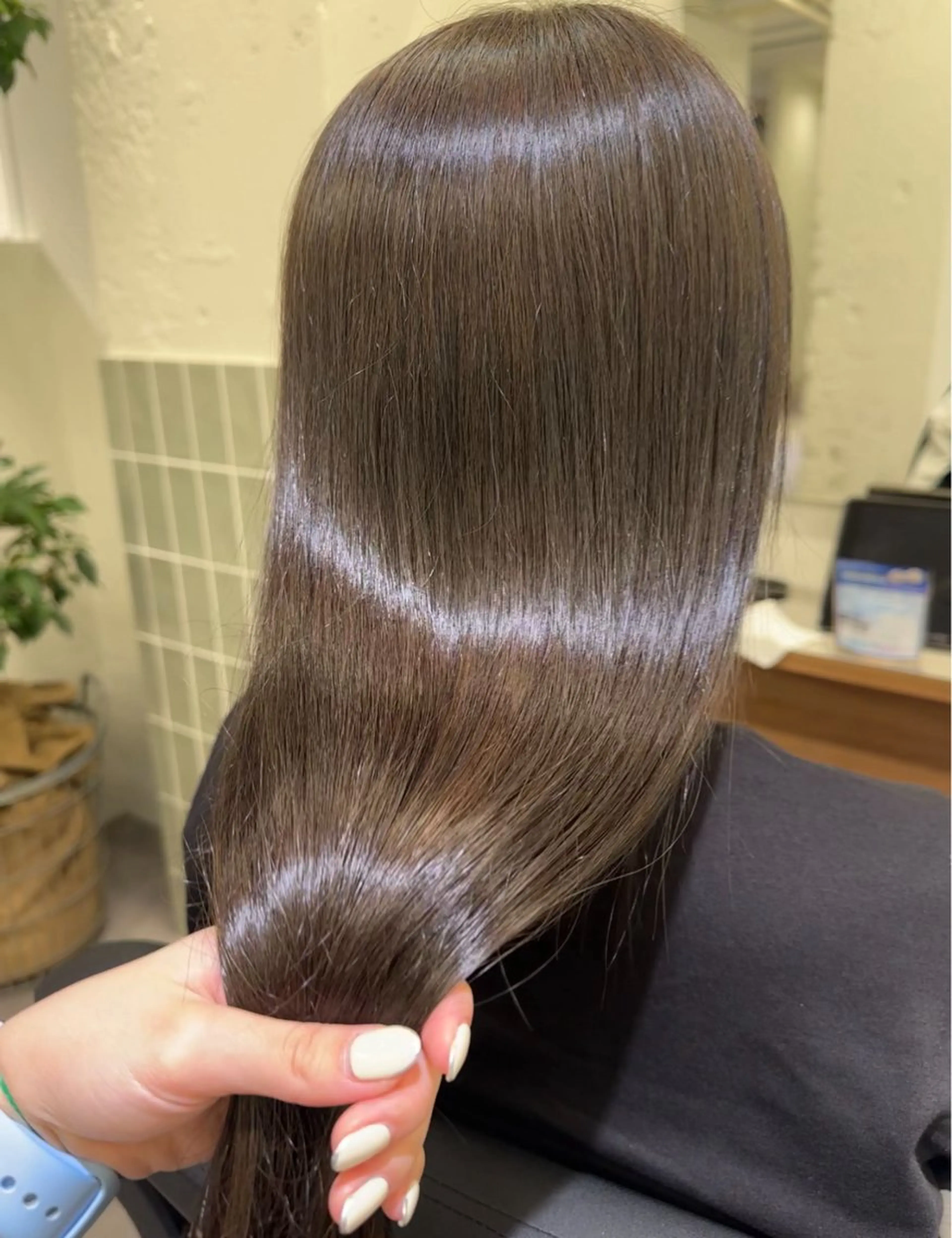 ロング 縮毛矯正 トリートメント NORTY所属・🫧小栗 萌衣✨のヘアスタイル