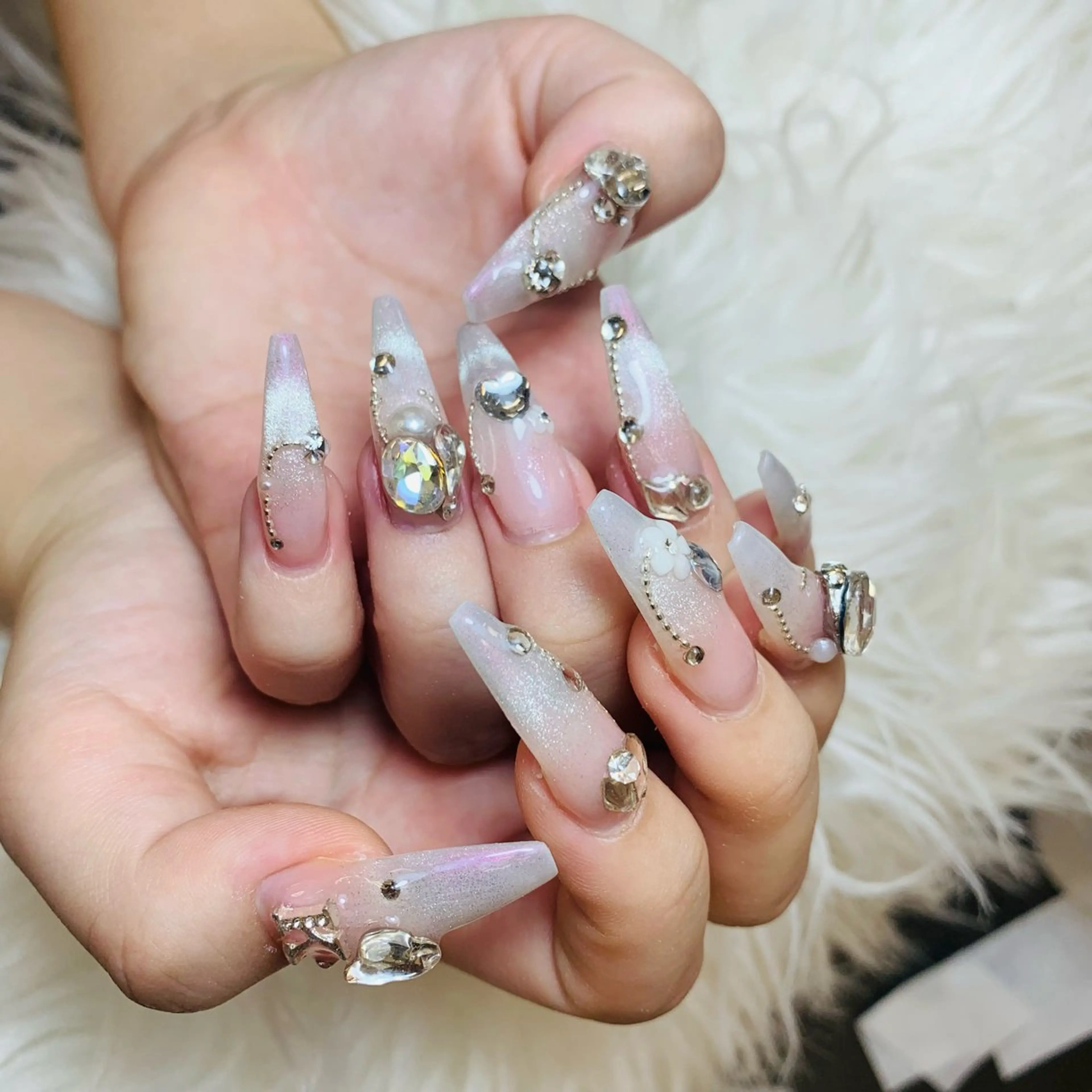 ネイル チークネイル 長さ出し フラッシュネイル フレンチネイル グラデーション ハンドネイル AN NAIL SALONのネイルデザイン