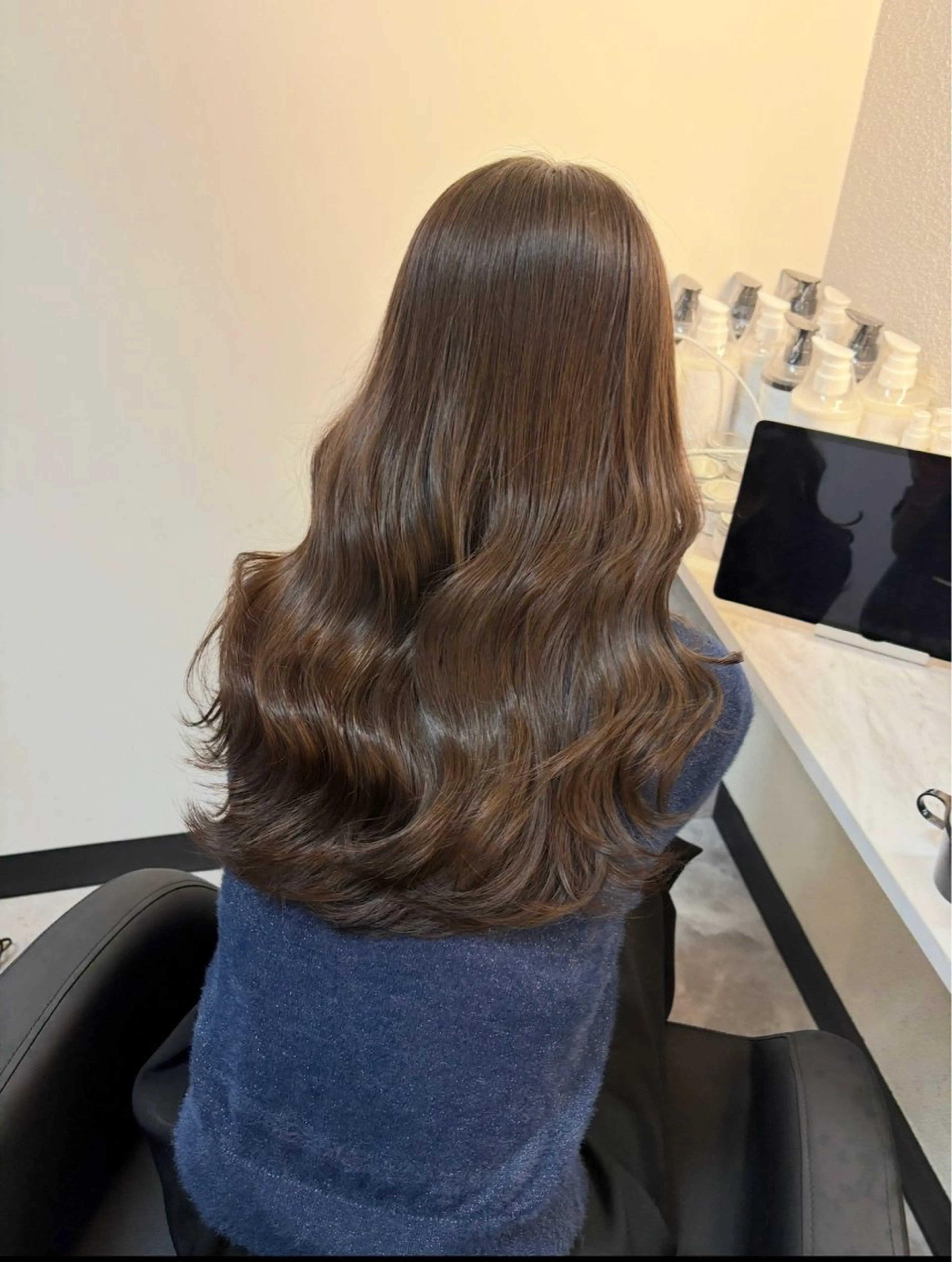 カラー ヘアカラー 韓国風レイヤーカラー ライムのヘアスタイル