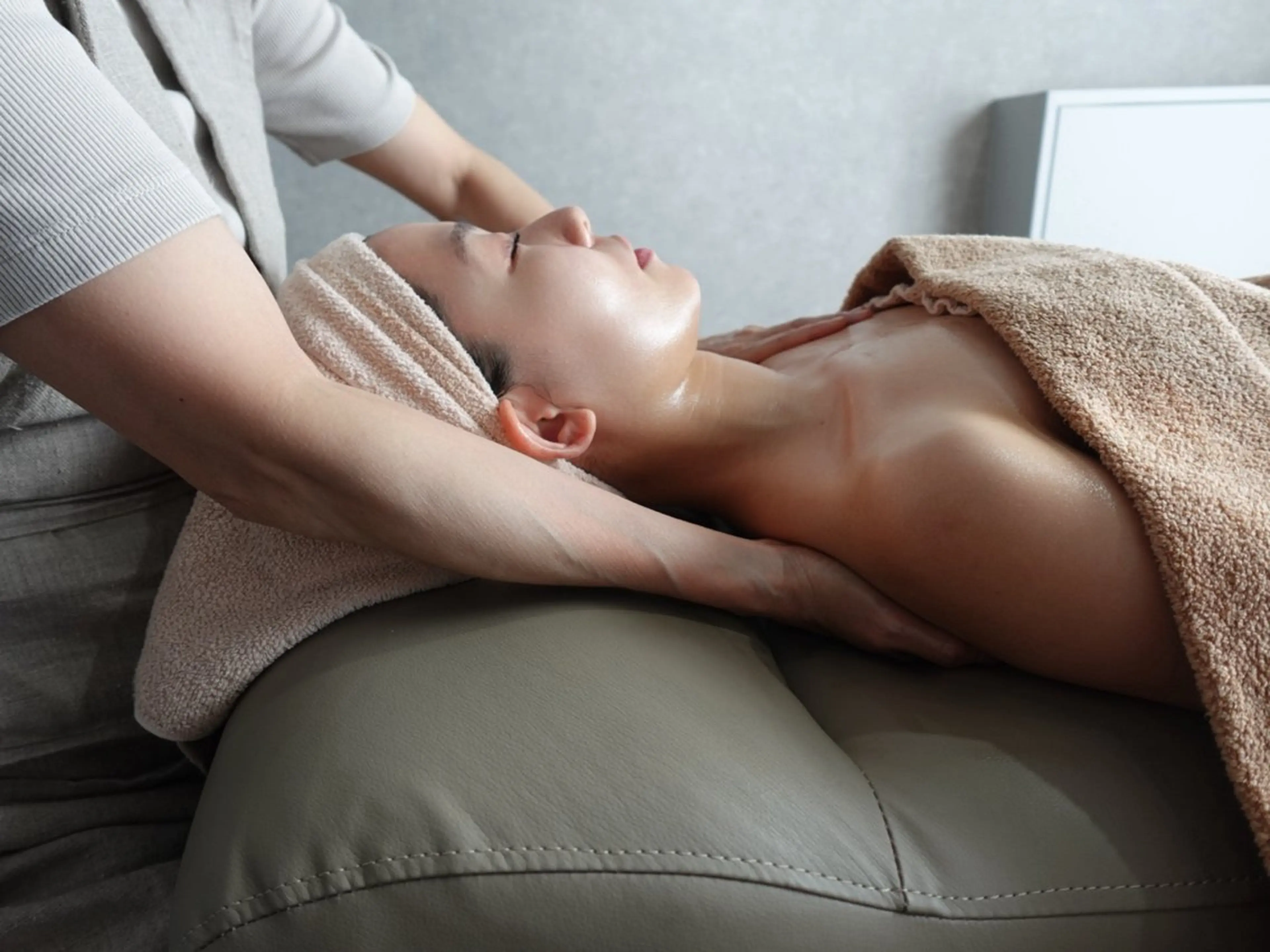 Luu HANARE 和モダンサロンのエステ・リラクイメージ