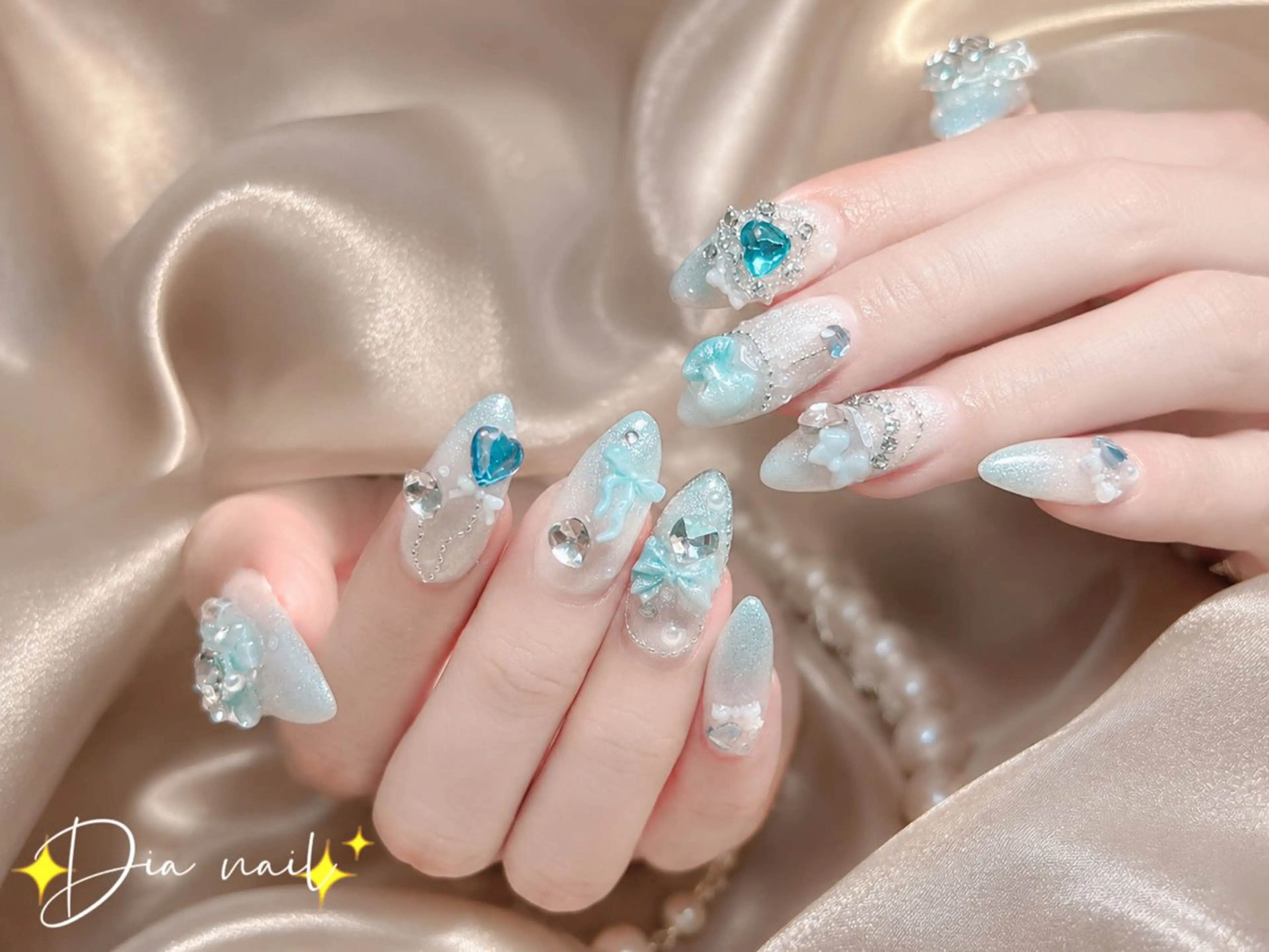 ネイル チークネイル ジェルネイル グラデーション マグネットネイル ニュアンスネイル Di'a nail ネイルサロンのネイルデザイン
