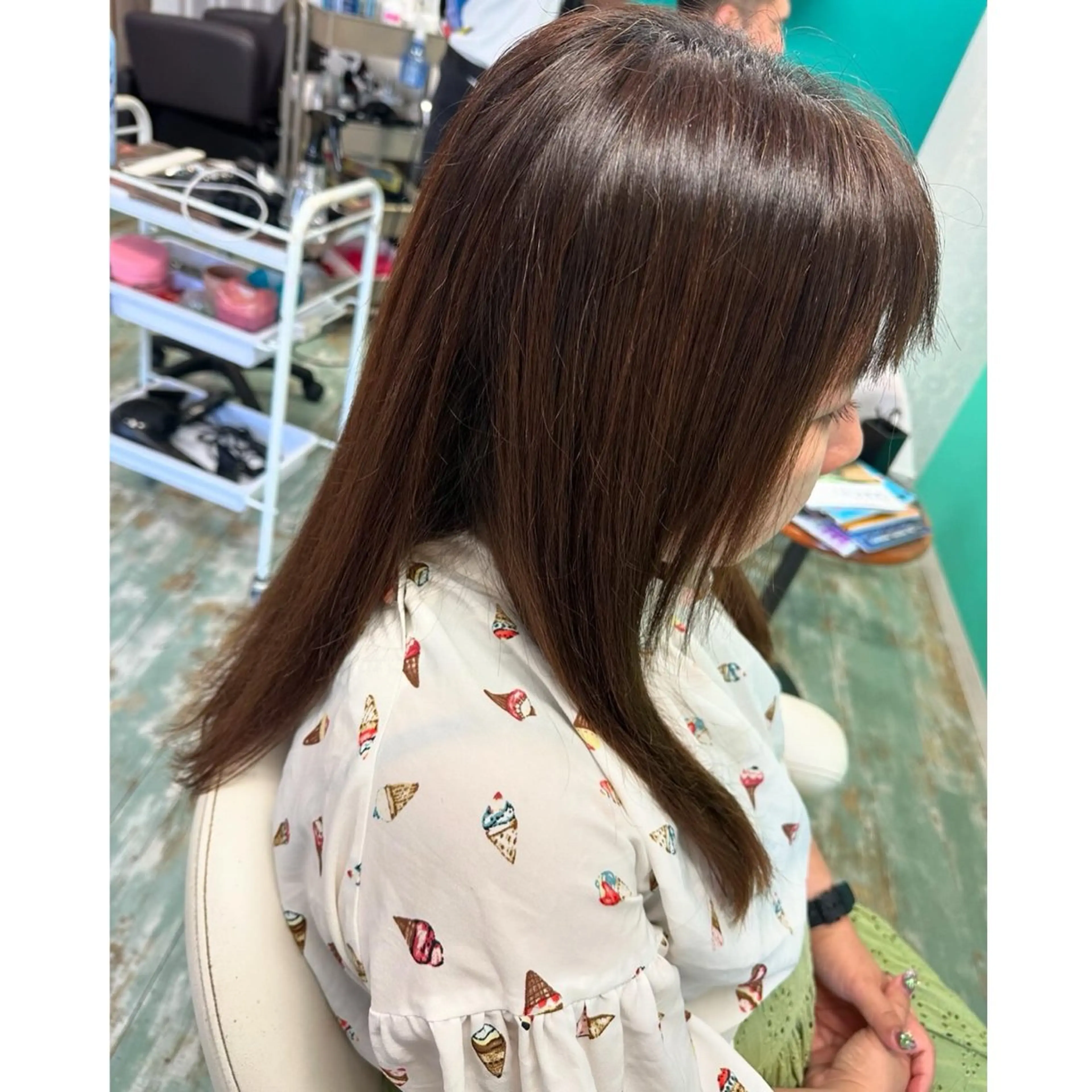 ロング トリートメント 三原 友美のヘアスタイル