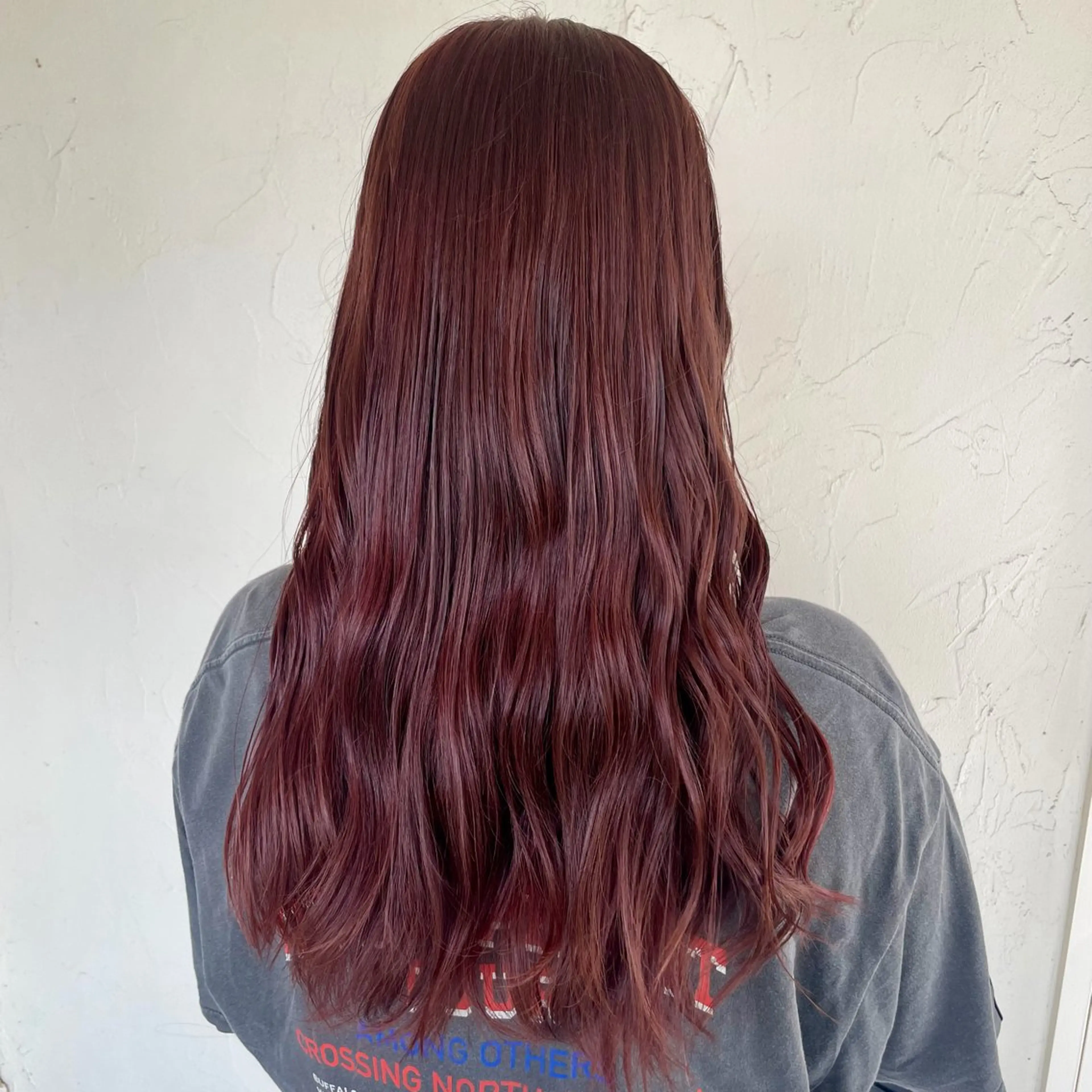 ロング カラー ルプラボウ 神谷有音/艶髪のヘアスタイル