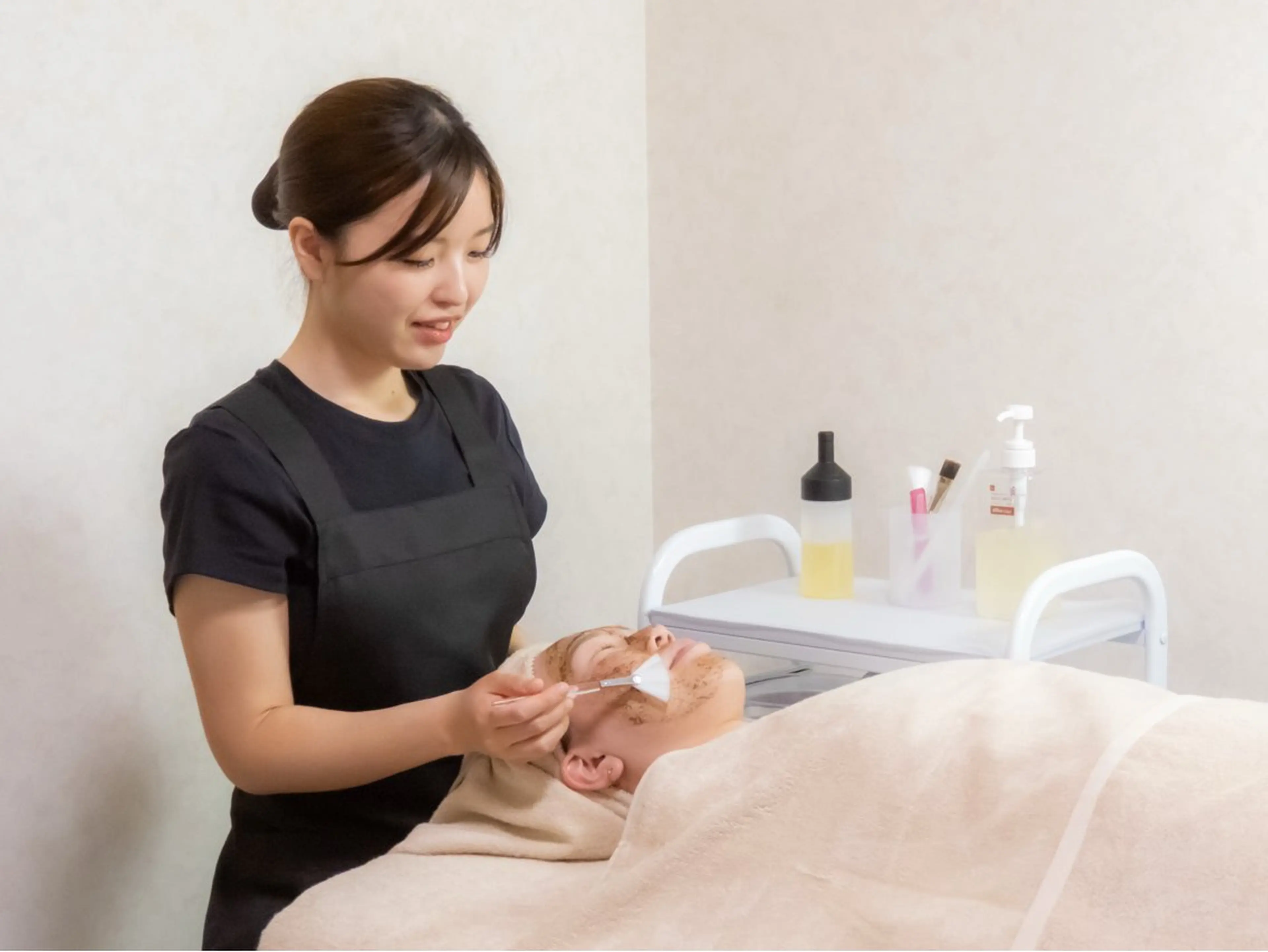 エステ 韓国式エステサロン Elna【エルナ】のエステ・リラクイメージ