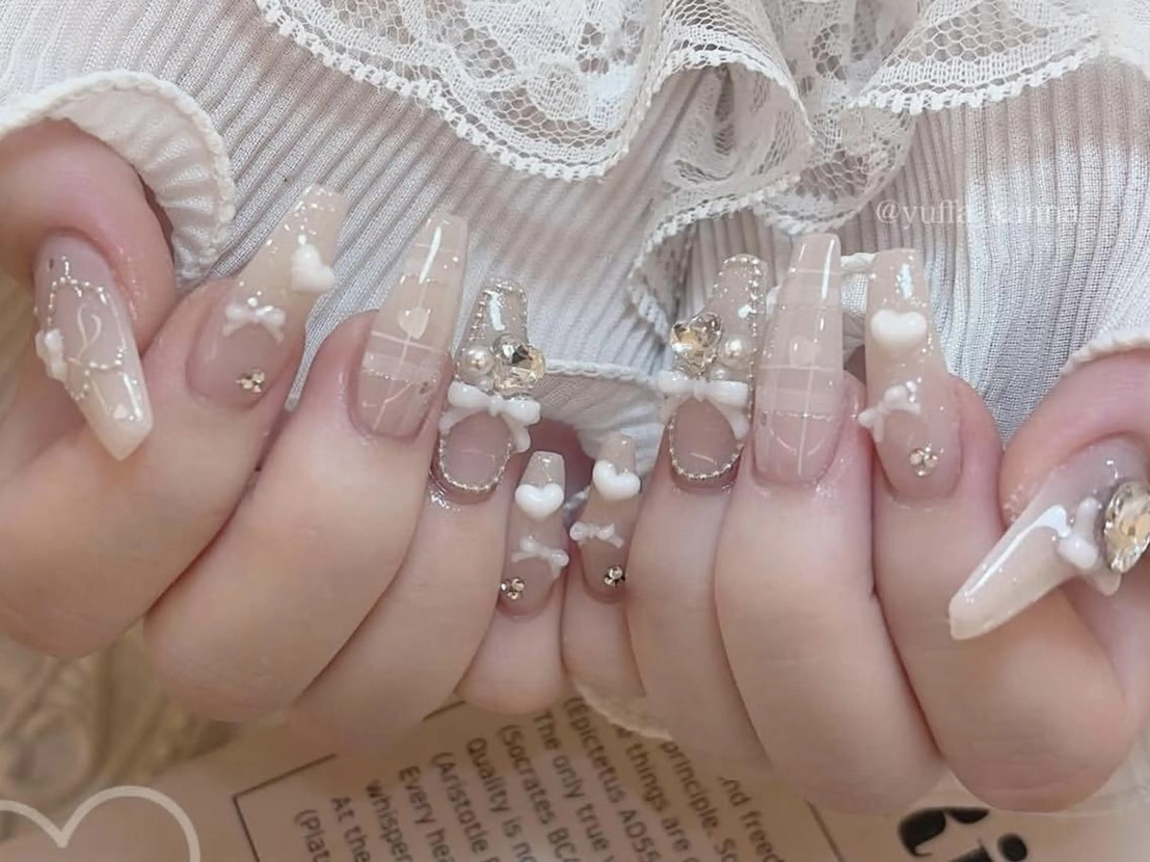 メンズ ネイル メンズ韓国風 アートネイル フレンチネイル ジェルネイル キラキラネイル ハンドネイル Bloom kabukiのネイルデザイン