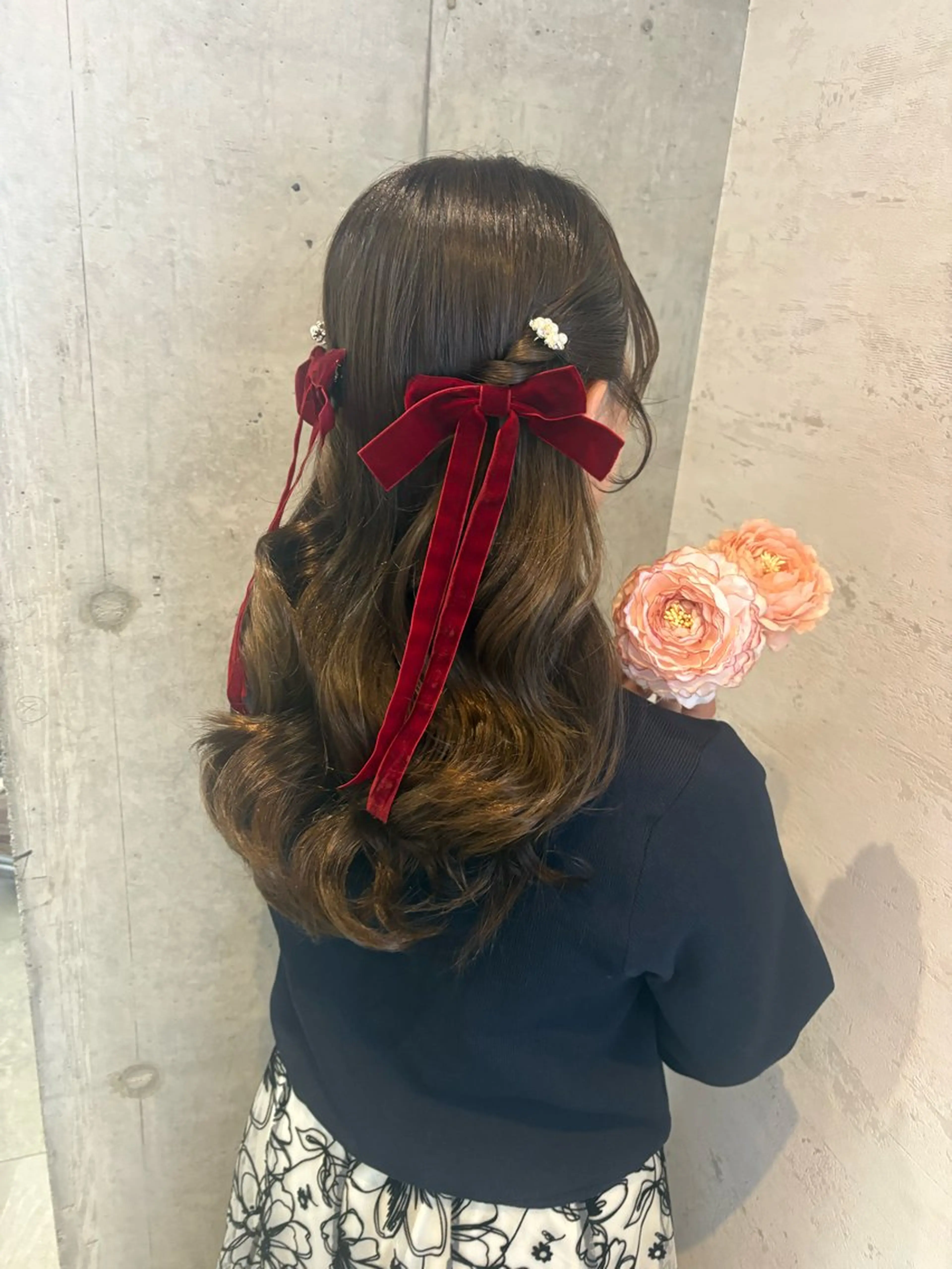 ロング ヘアアレンジ 髪飾り ヘアセット 美髪× ヘアセット✨Araiのヘアスタイル