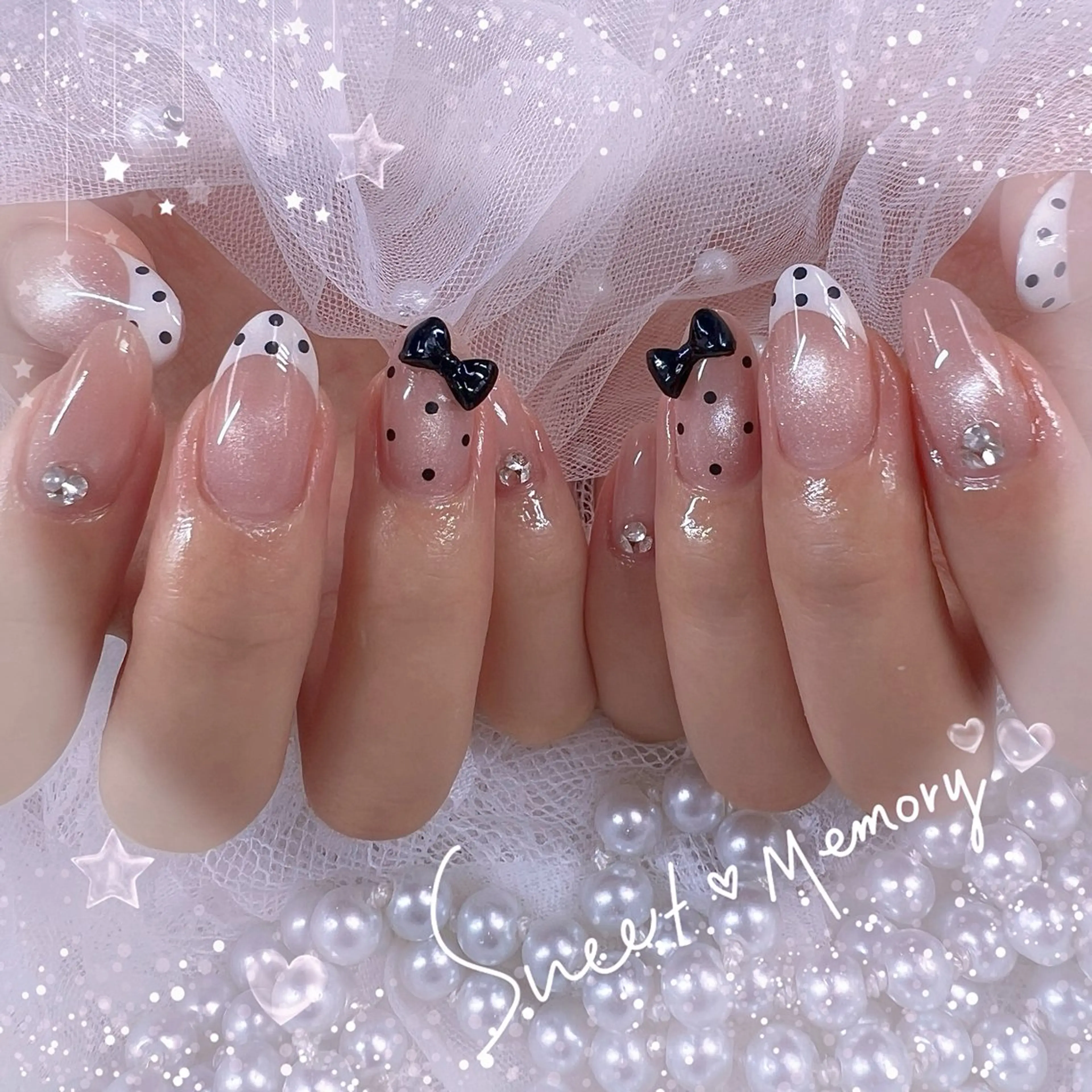 ネイル チークネイル フレンチネイル ガーリー ガラスフレンチ グラデーション ハンドネイル ハンドケア Chill Nailsalonのネイルデザイン