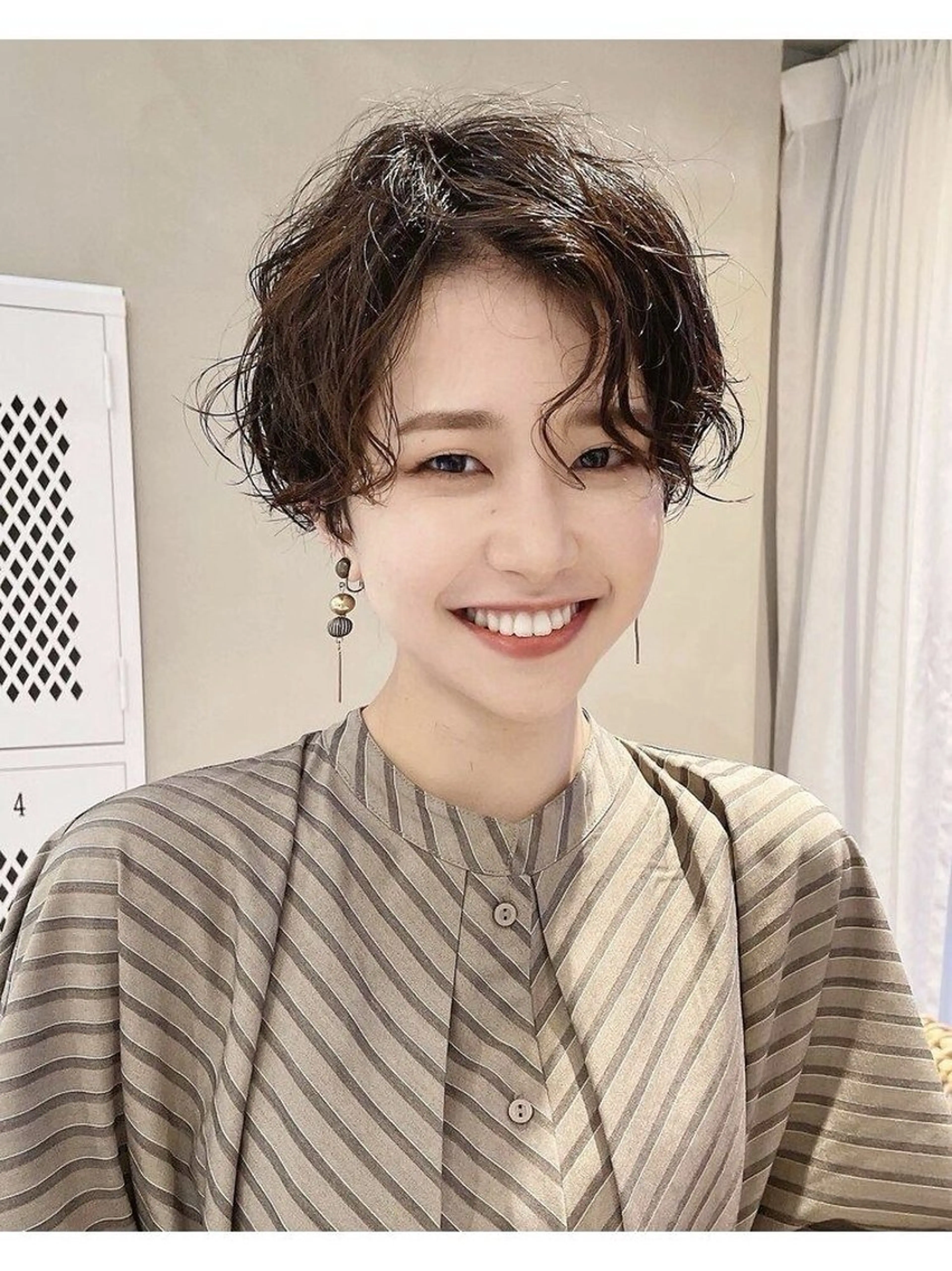 ショート パーマ ニュアンスパーマ 白岩 君予のヘアスタイル