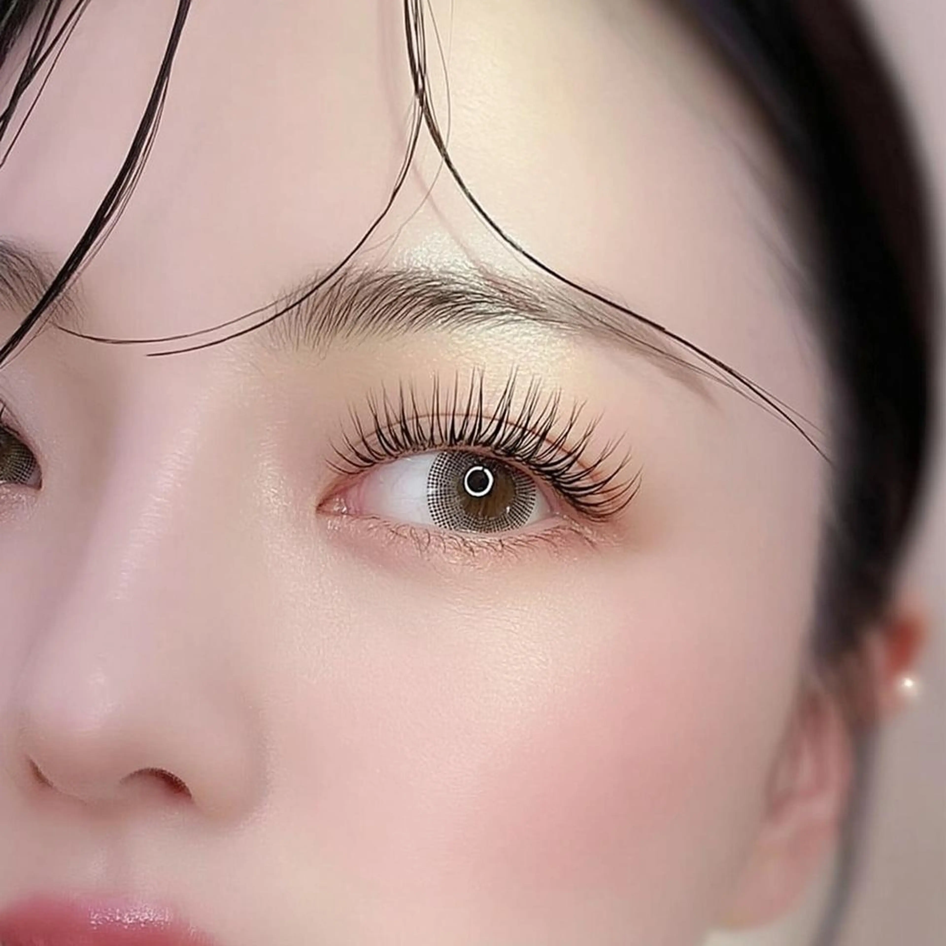 マツエク・マツパ 束感まつ毛 韓国風マツエク パリジェンヌラッシュリフト まつげパーマ マツパ PLATINUM DOLL arisaのマツエク・マツパデザイン