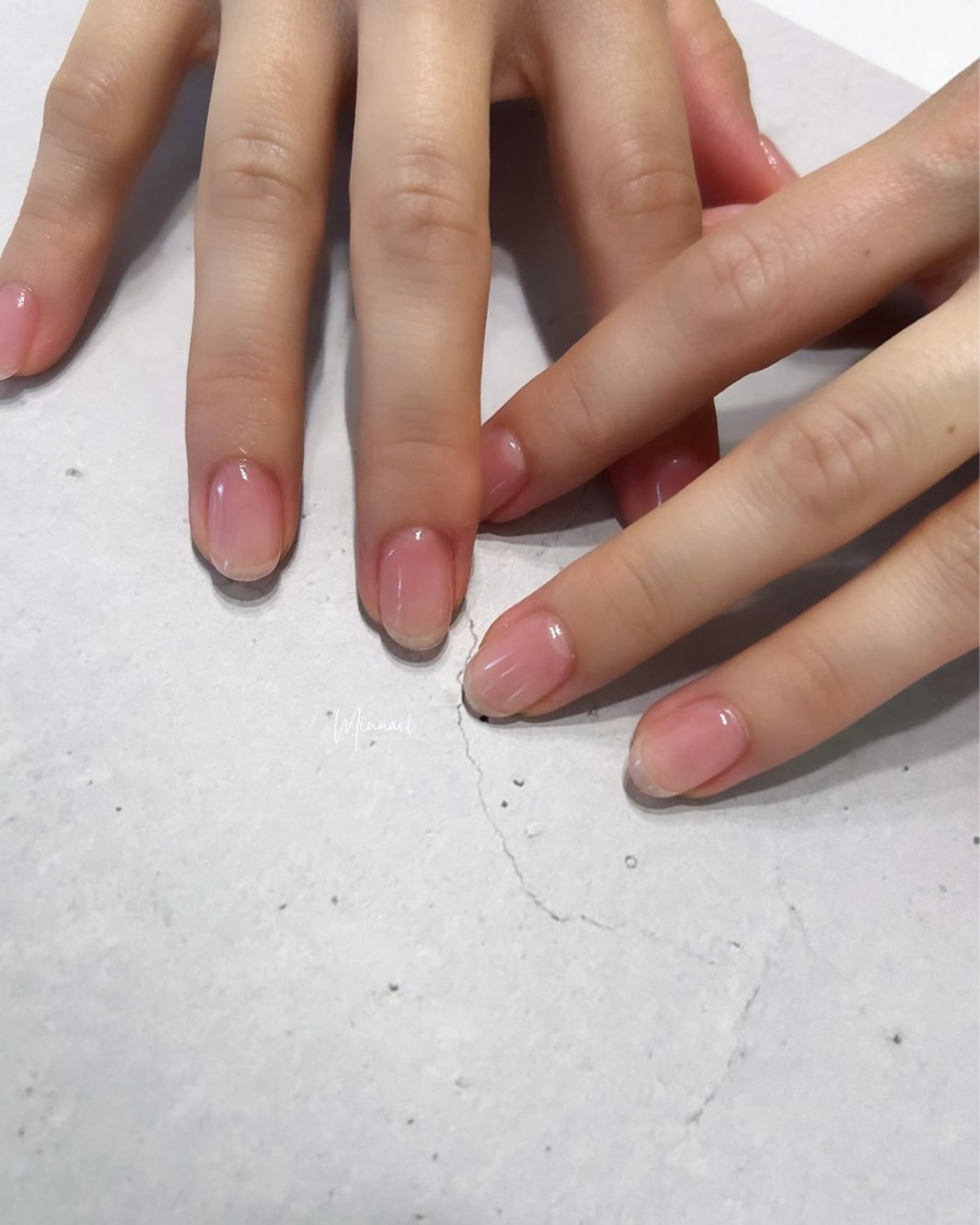 【オフなし】クリアネイルの写真