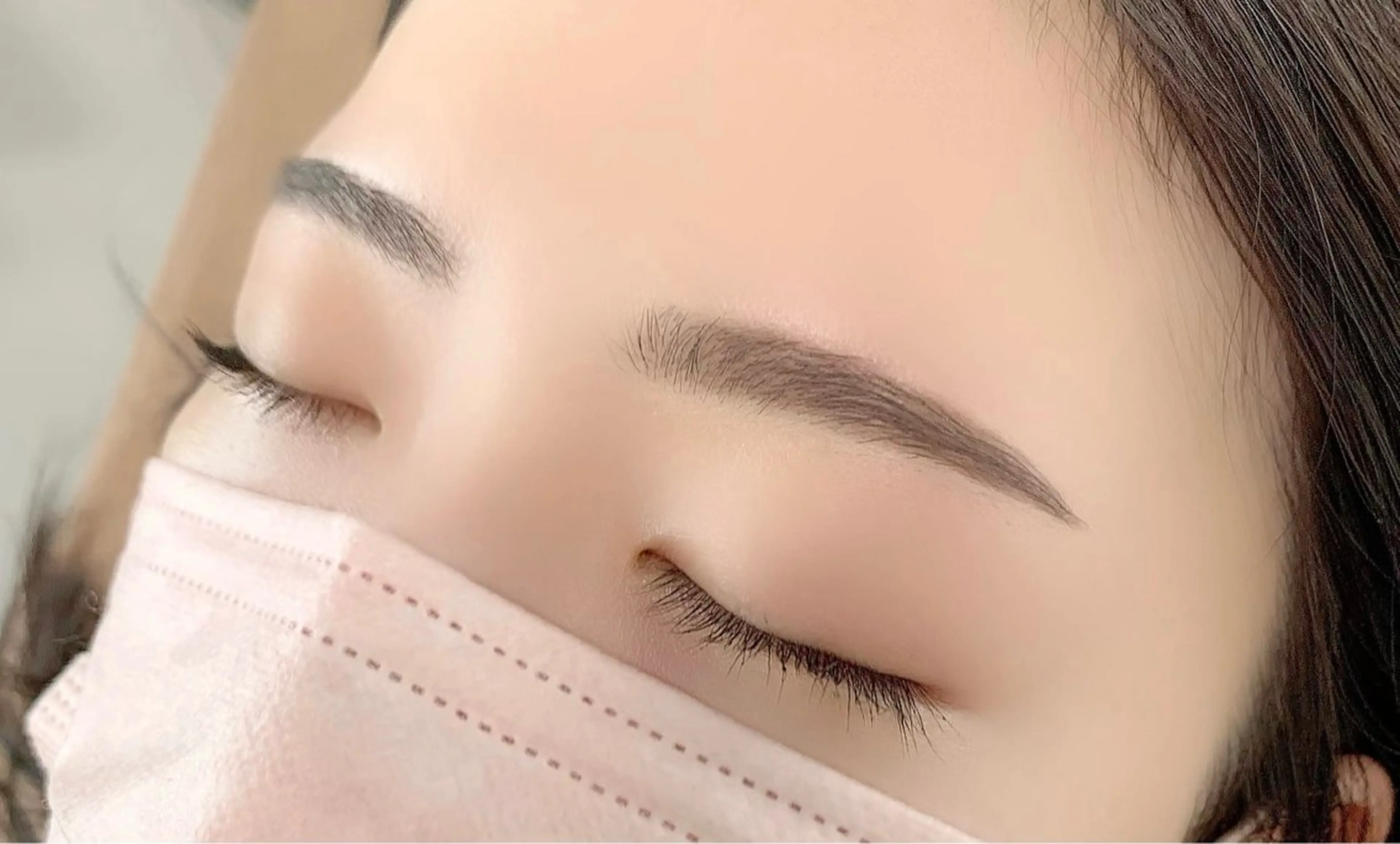 アイブロウ ワックス脱毛 眉カット 市川 優菜のマツエク・マツパデザイン
