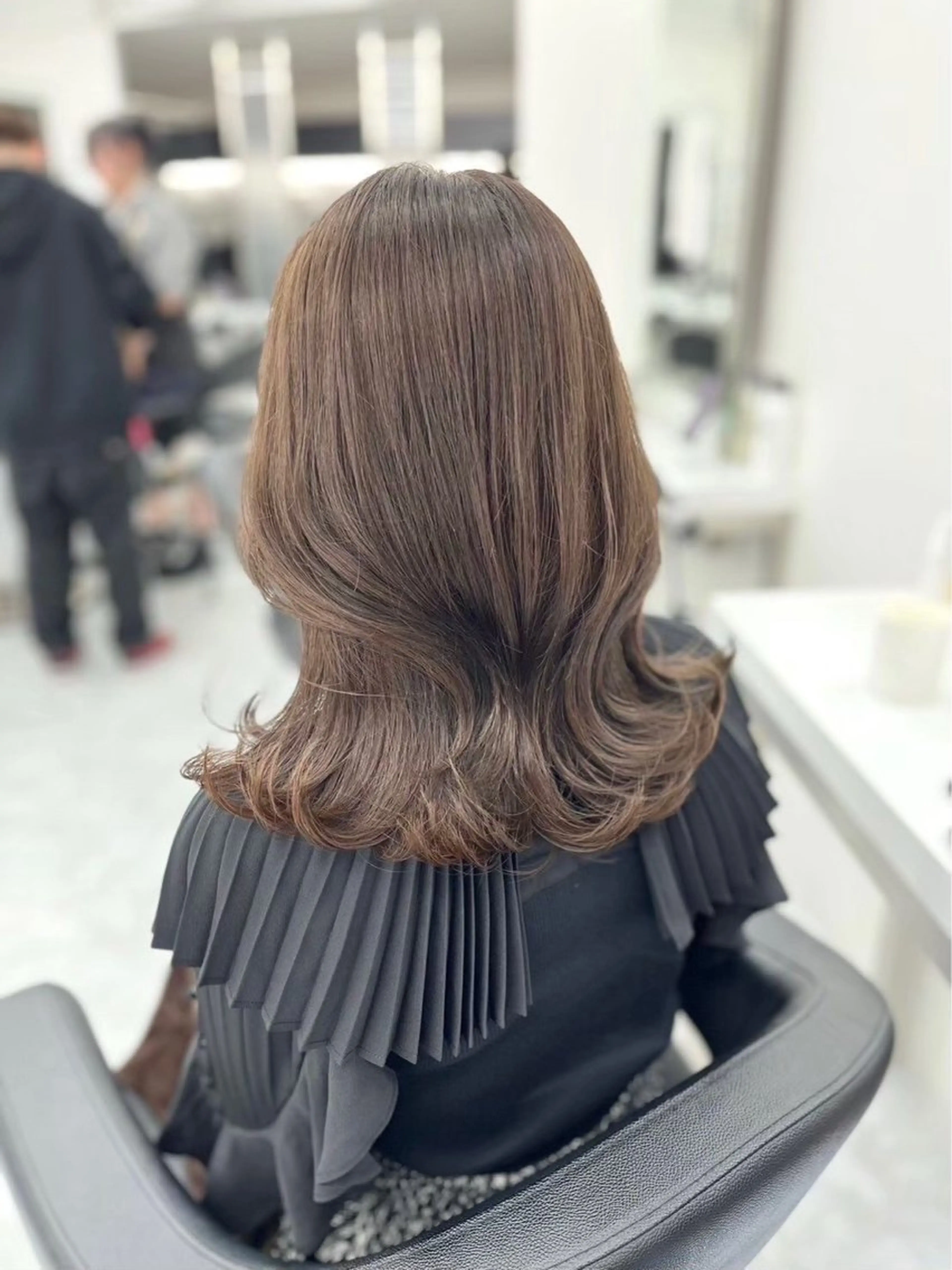 カラー ヘアカラー トリートメント ヘッドスパ ヘアセット ブリーチなし透明感 💗RYOTAのヘアスタイル