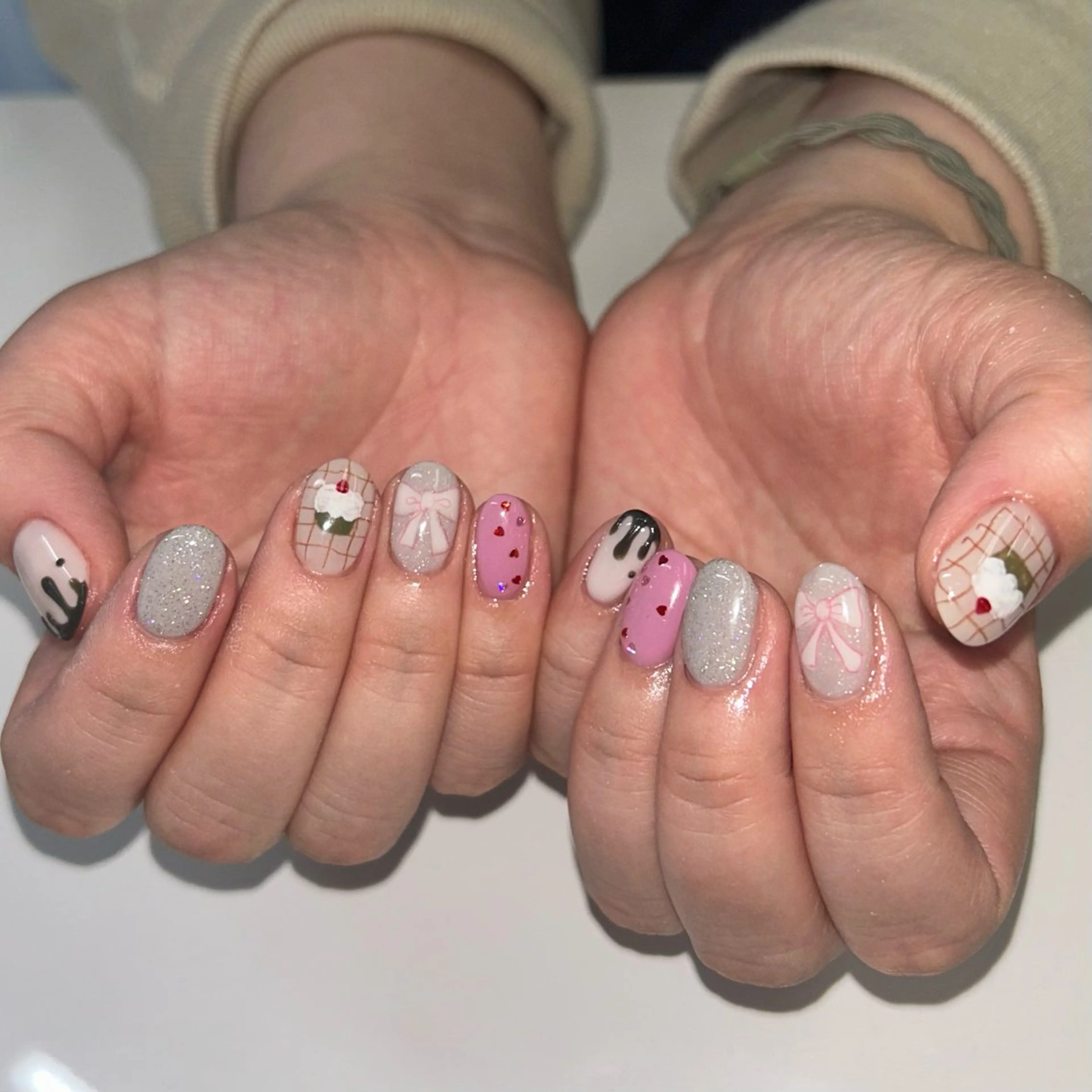 ネイル ハンドネイル mark by 7 LOOKS yukaのネイルデザイン