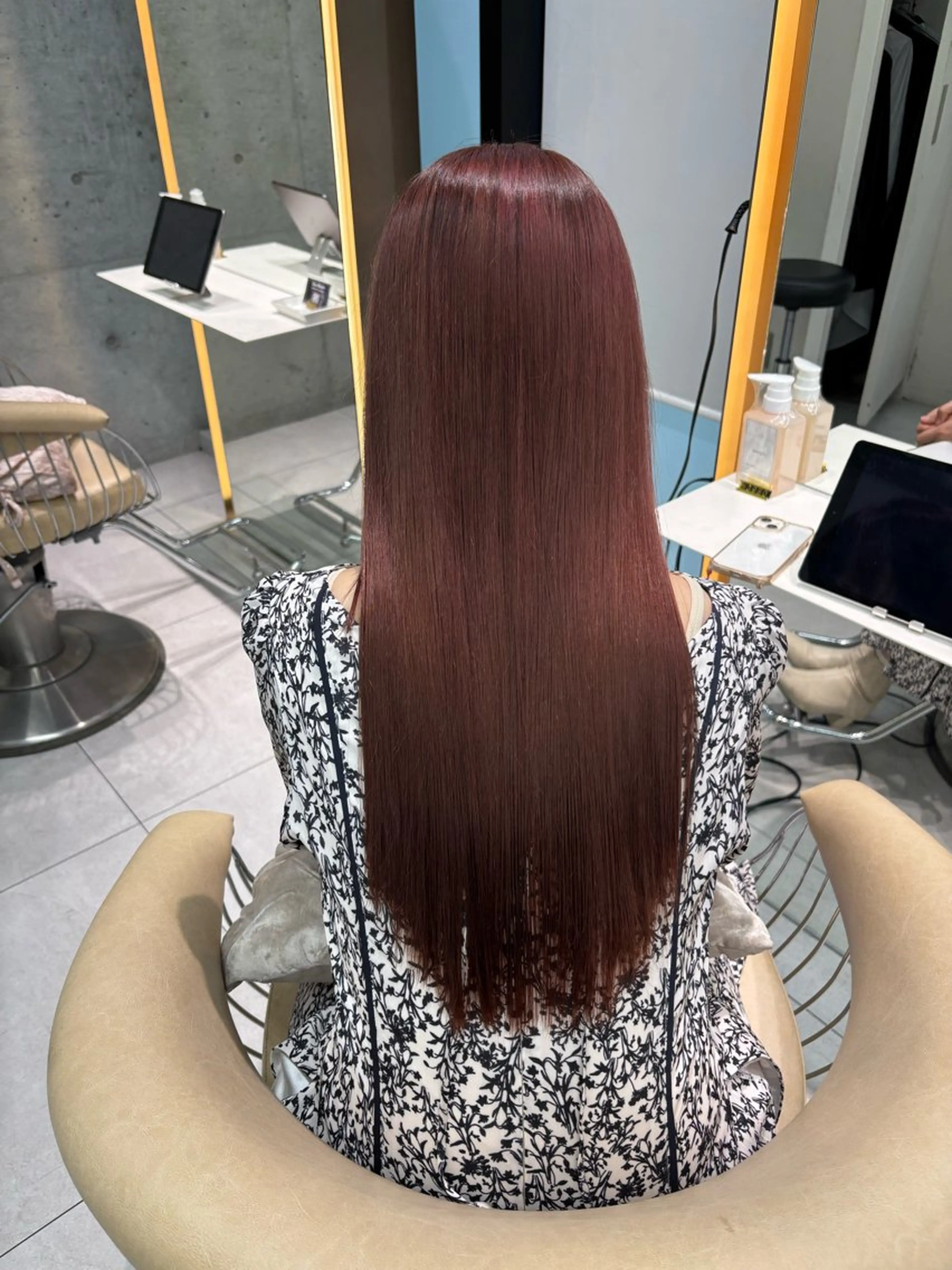 ロング カラー あいり／艶髪 、透明感カラー🩶のヘアスタイル