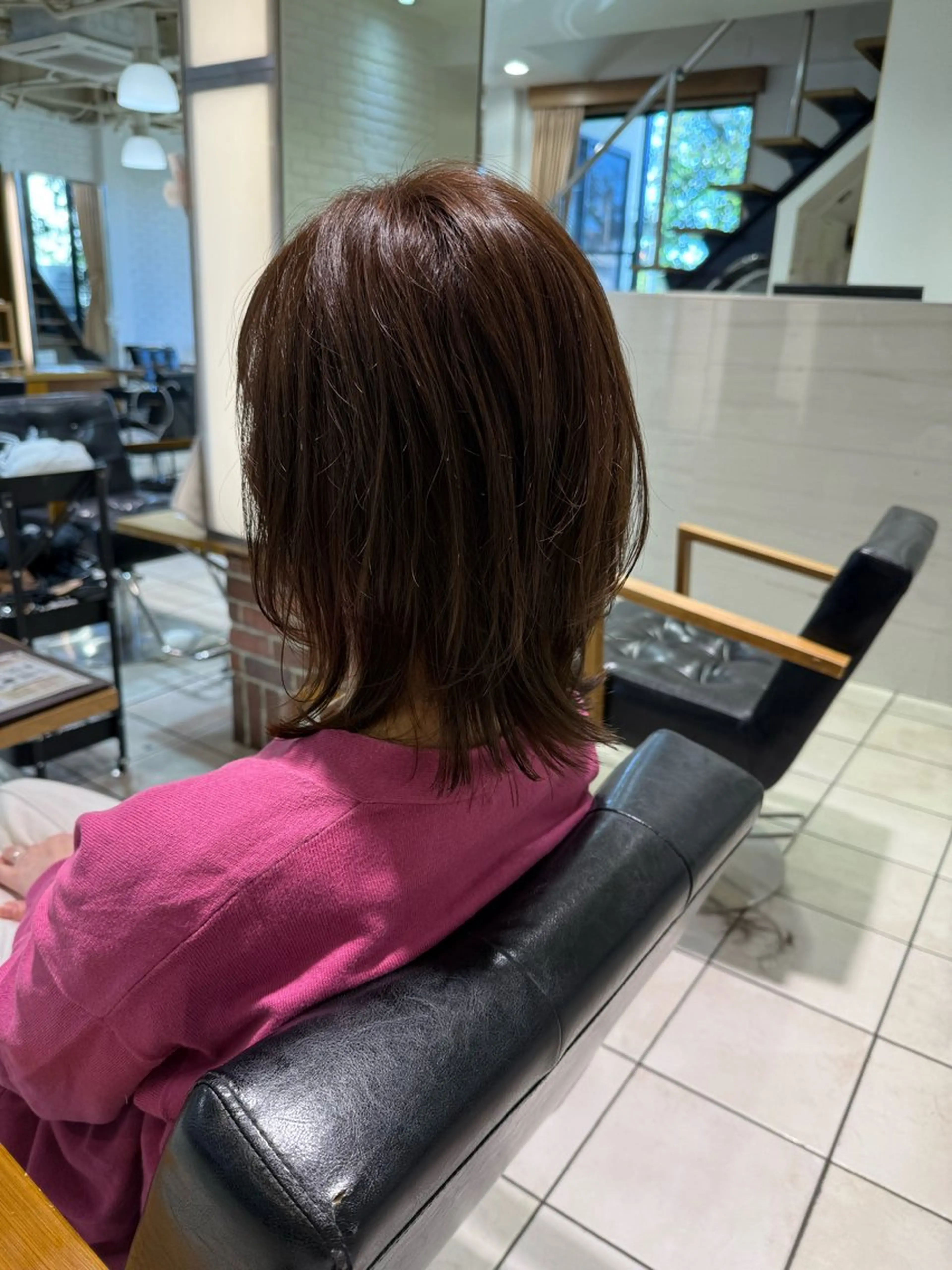 ミディアム ミディアムレイヤー レイヤーカット 🌟デザインカラー 🌟コノミ🌟のヘアスタイル