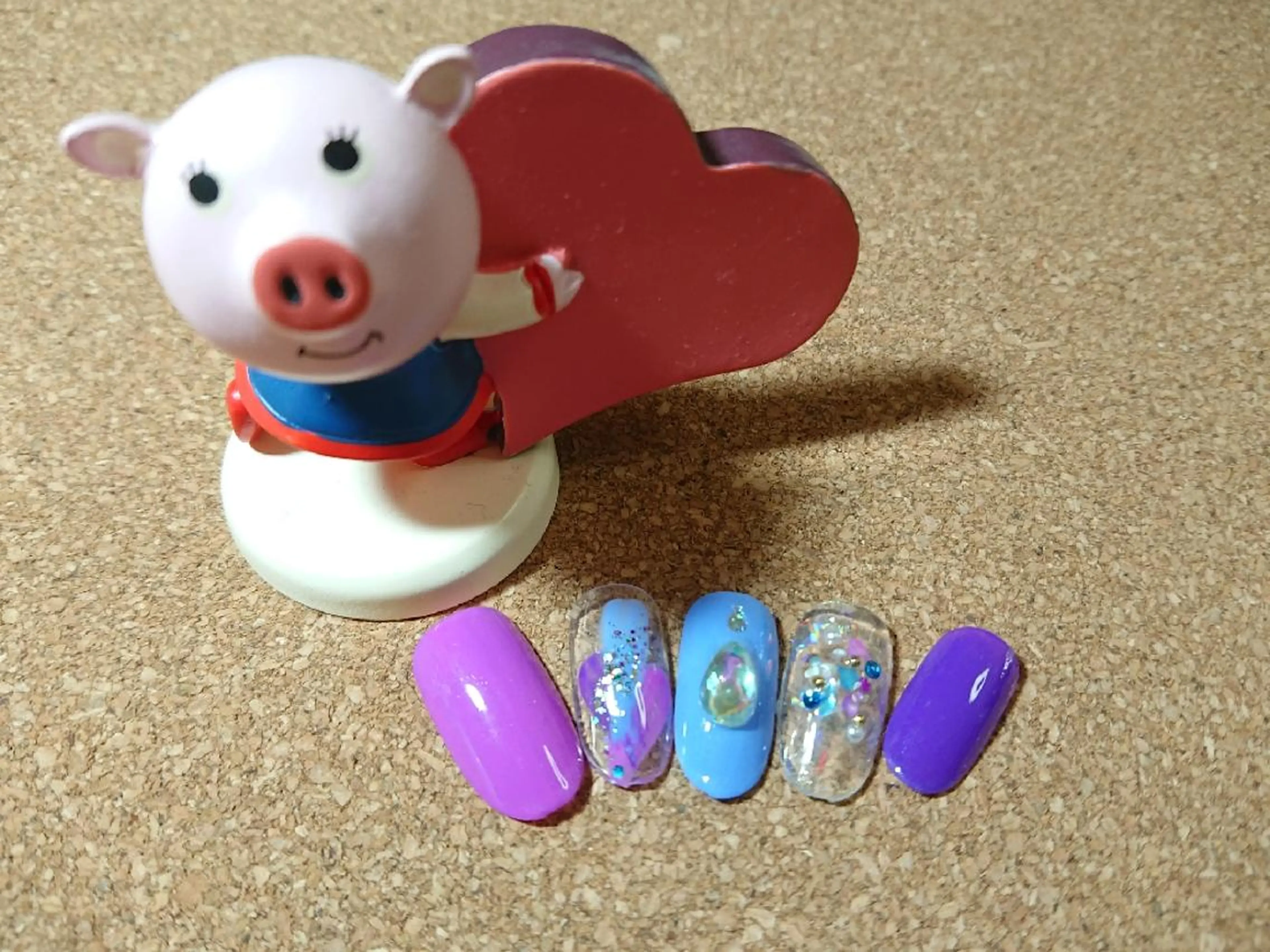 ネイル ハンドネイル 林 珠里のネイルデザイン