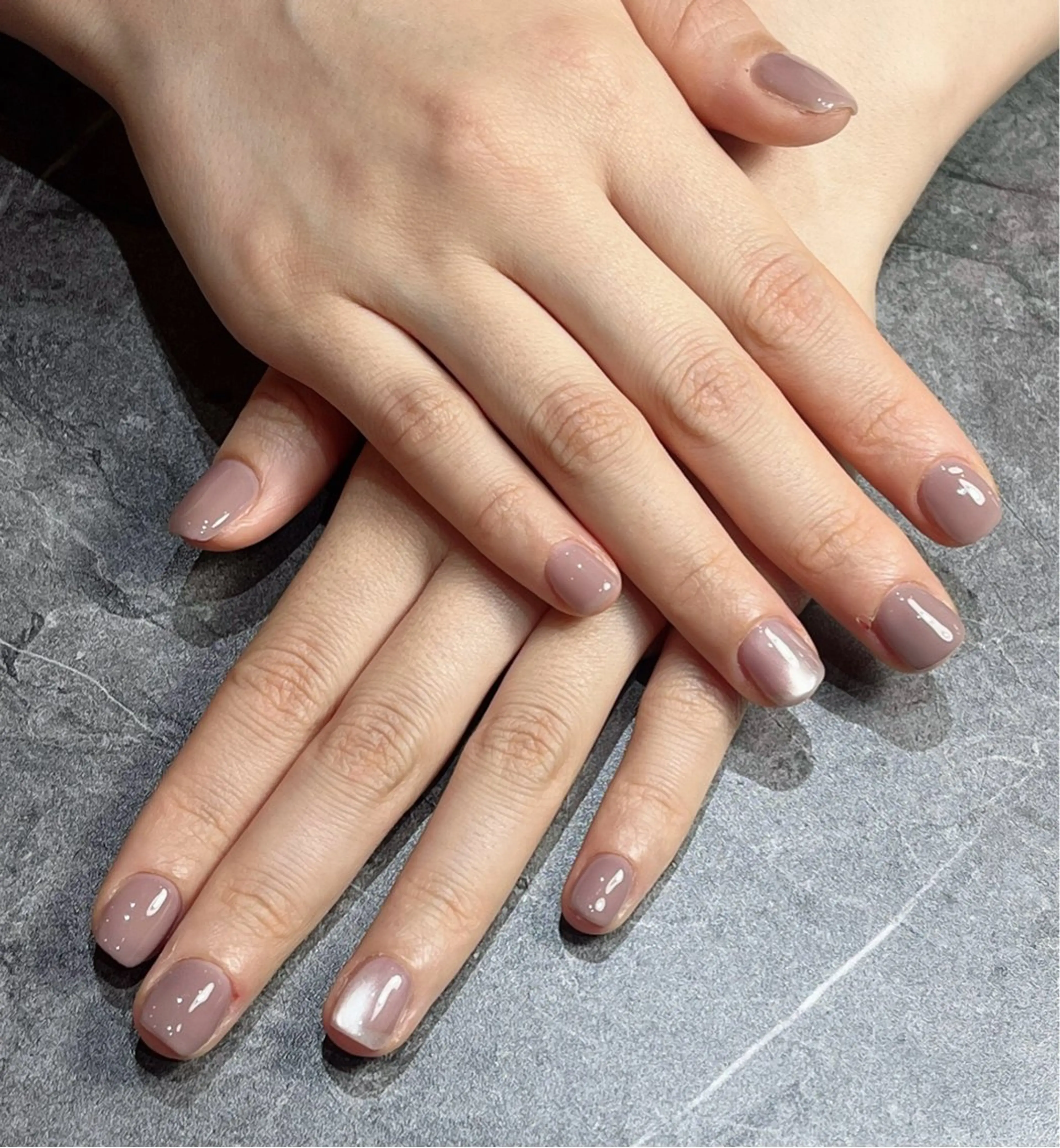 ネイル フラッシュネイル マグネットネイル ワンカラーネイル ハンドネイル Motoki Ayakaのネイルデザイン