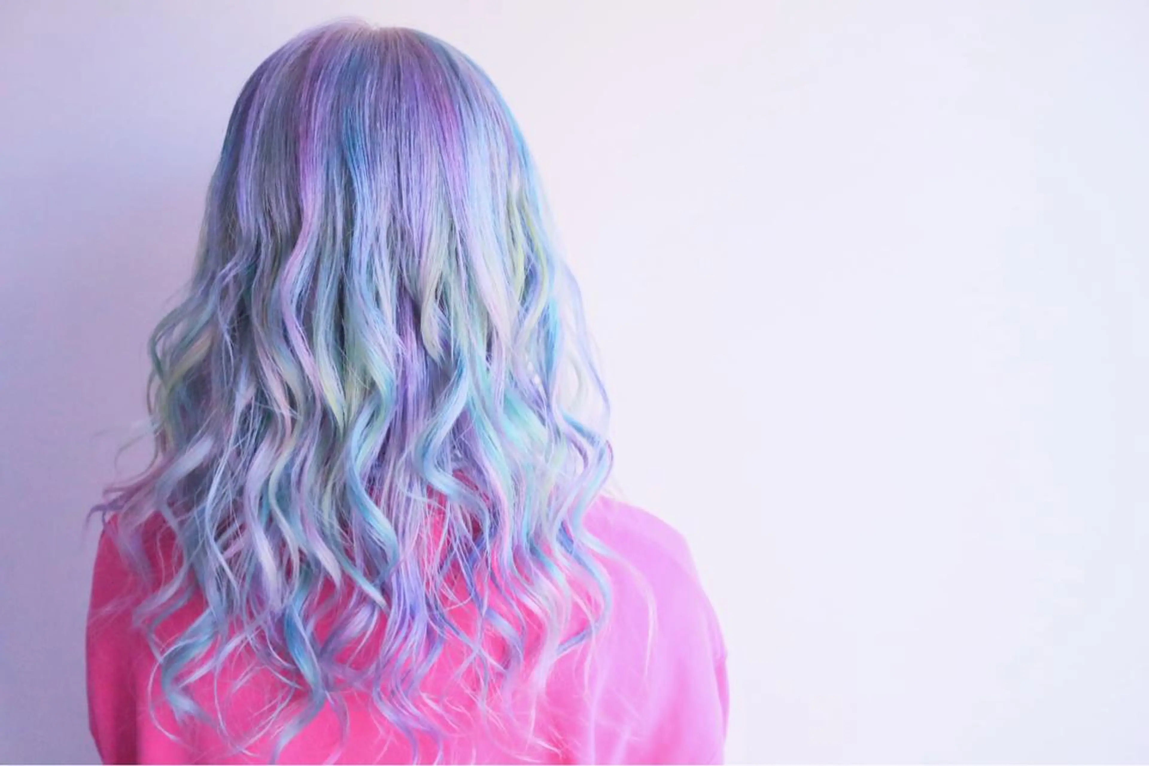 セミロング 派手髪 美容師JUNのヘアスタイル