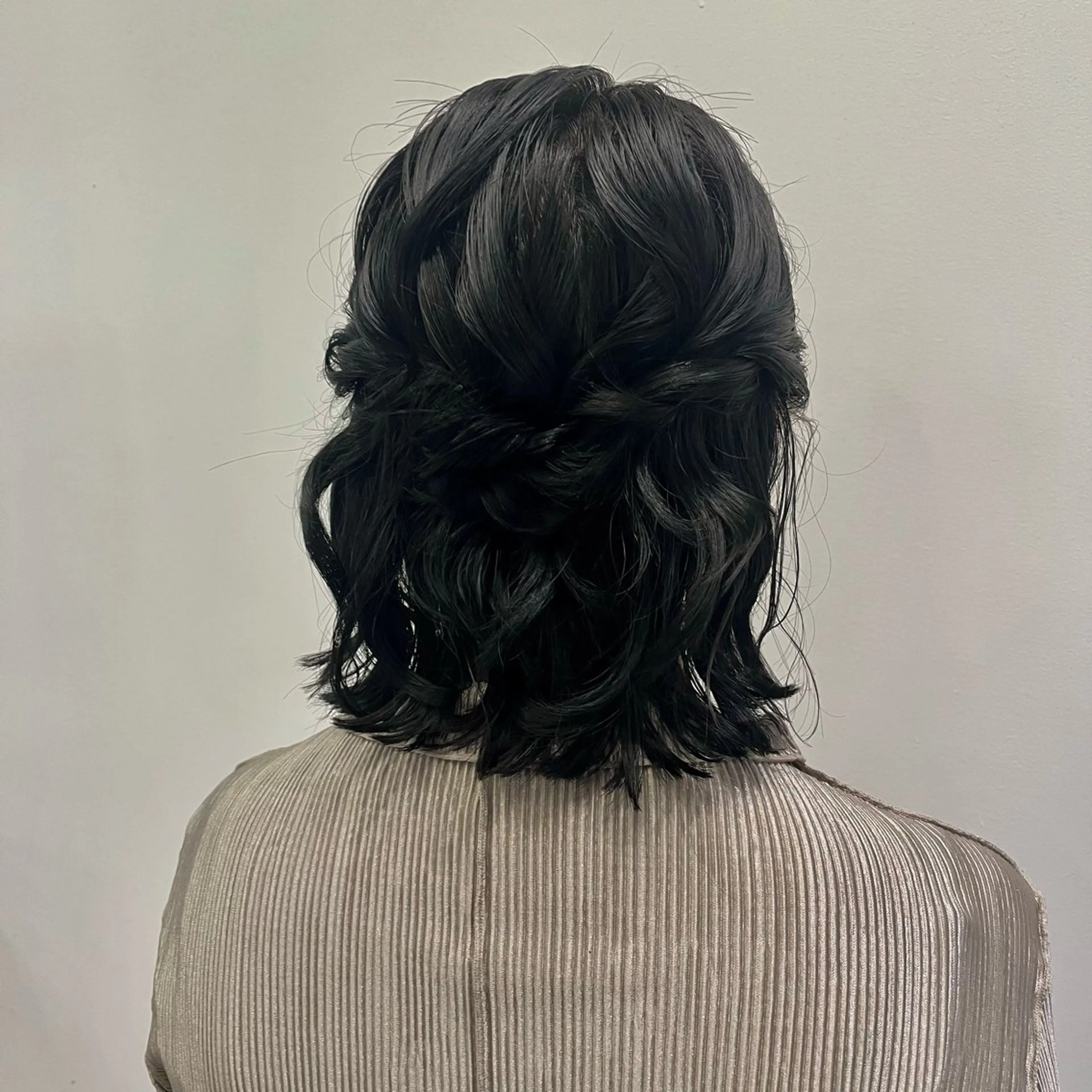 ミディアム ヘアアレンジ 〖❁ちひろ| LEONID❁〗のヘアスタイル
