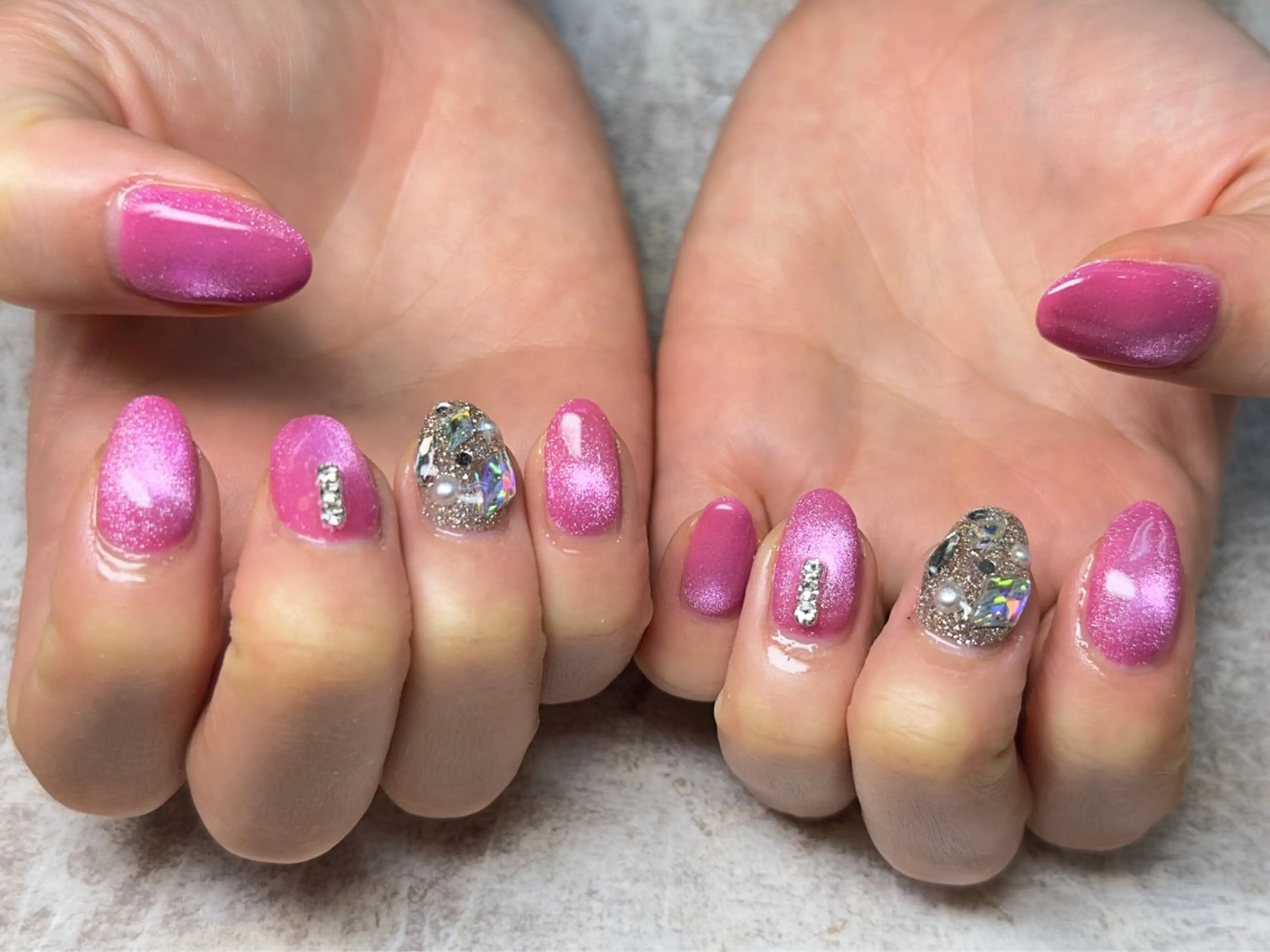 ネイル ハンドネイル Queennail 北堀江AYAのネイルデザイン