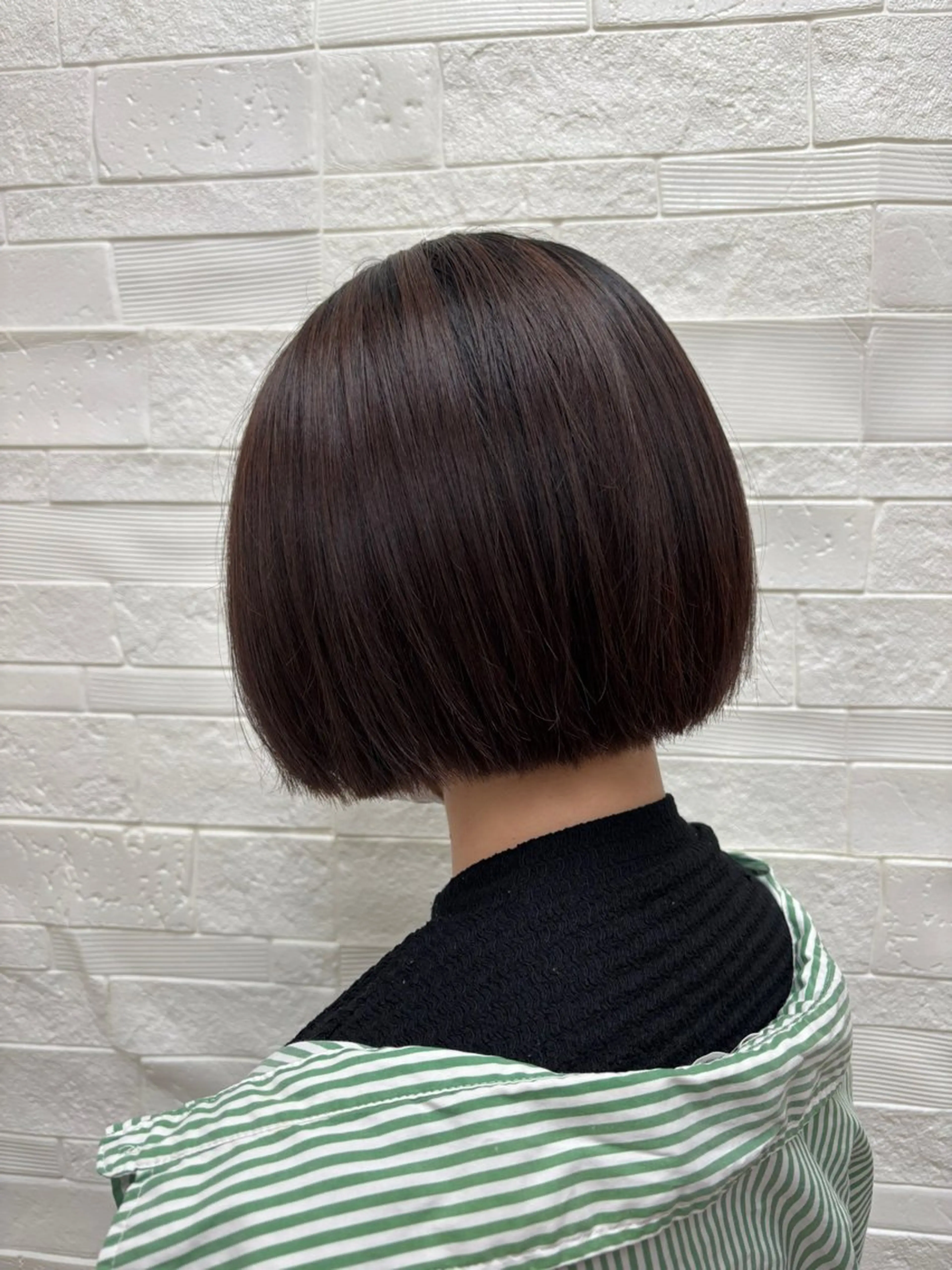 ショート 切りっぱなしボブ ボブ カット トリートメント 坂田 美空のヘアスタイル