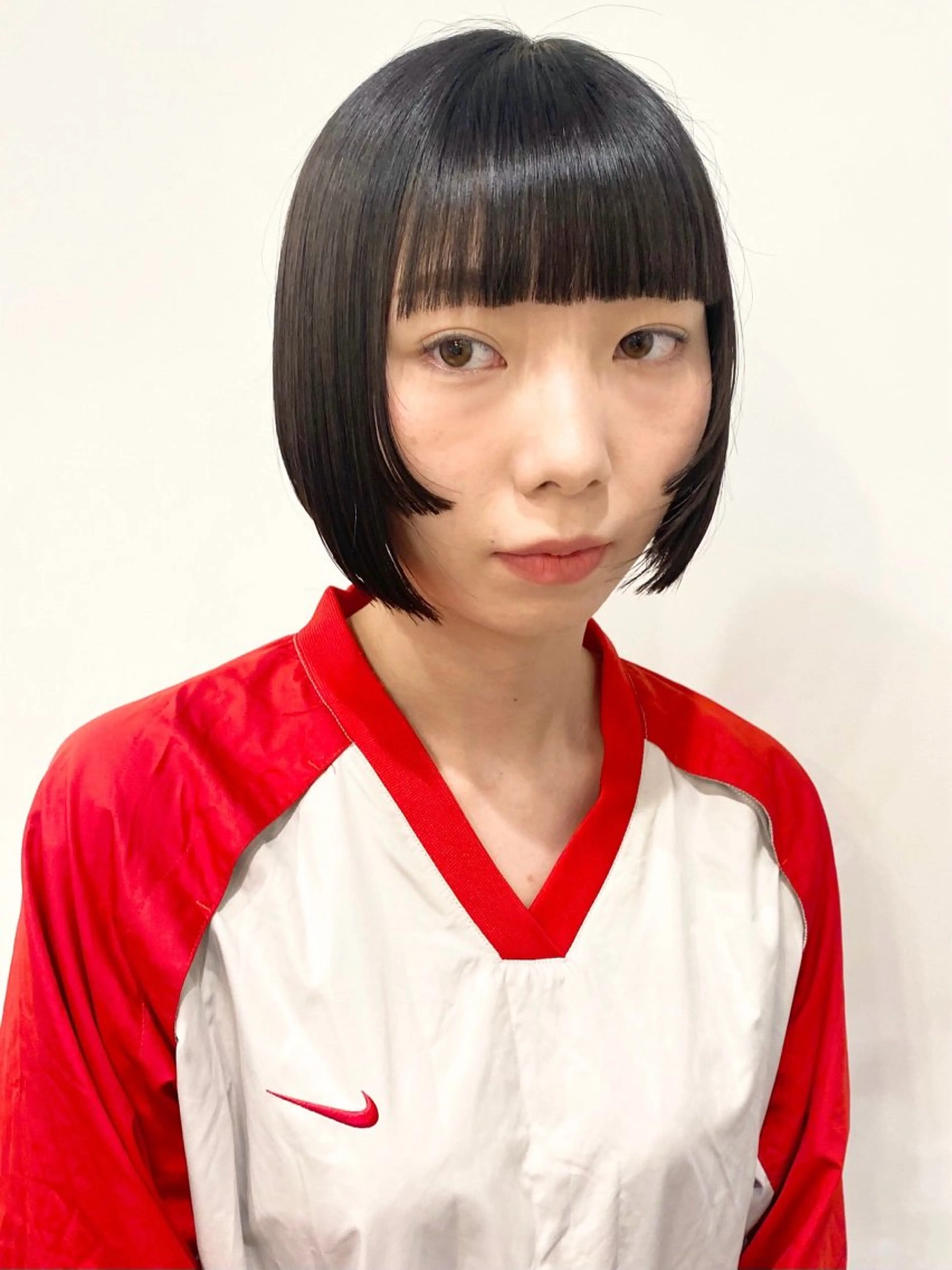 ミディアム 切りっぱなしボブ ボブ ワイドバング 石山 /切りっぱなしボブのヘアスタイル