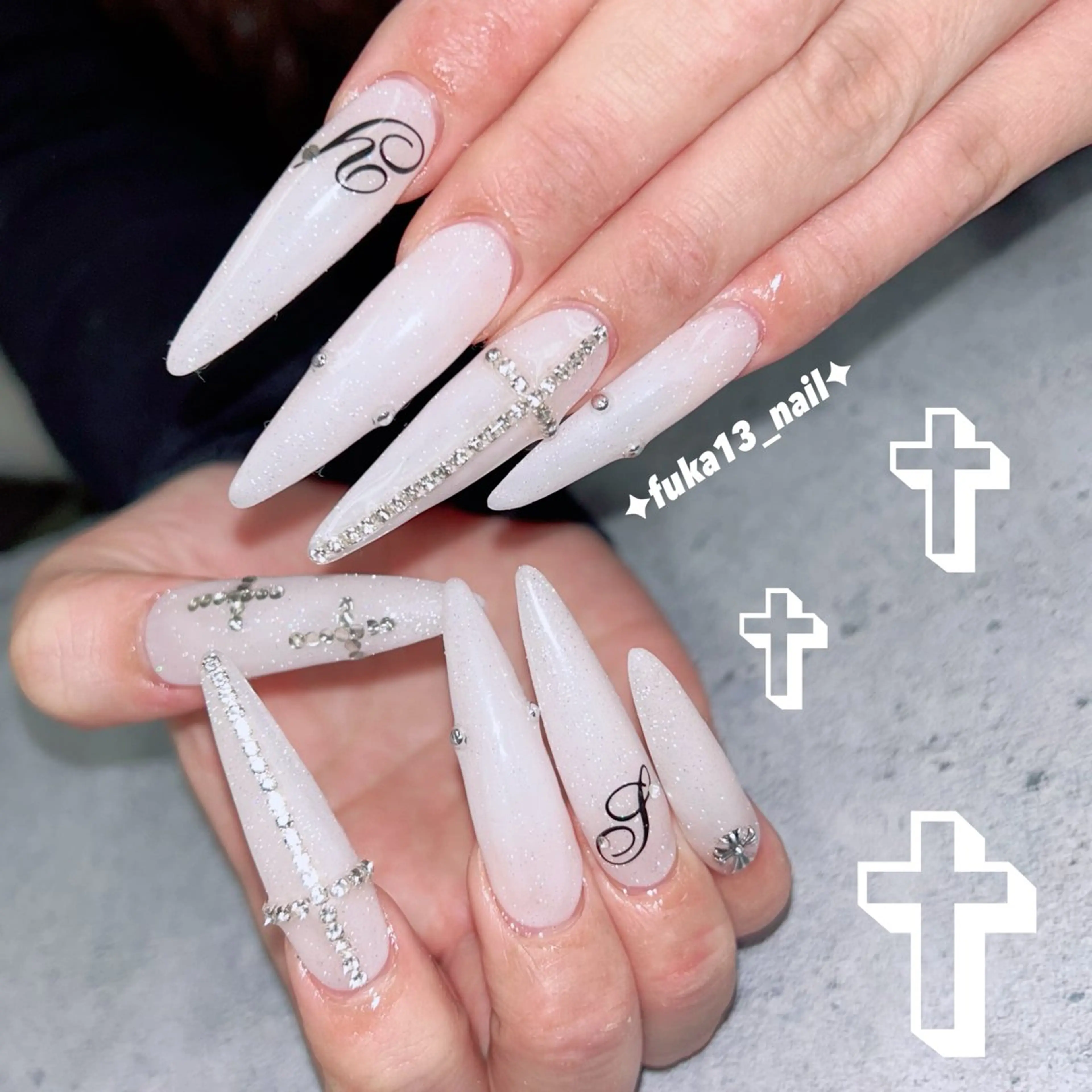 ネイル フラッシュネイル ロングネイル スカルプネイル ホワイト ハンドネイル Nail♡Fuka. /4月予約受付中のネイルデザイン